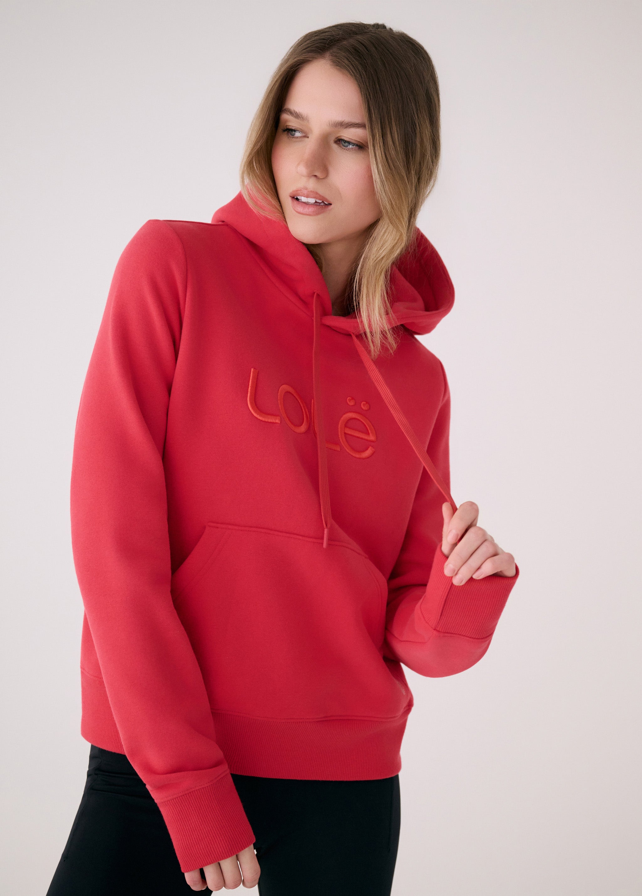 Lolë Icone Pullover Hoodie in Poppy red