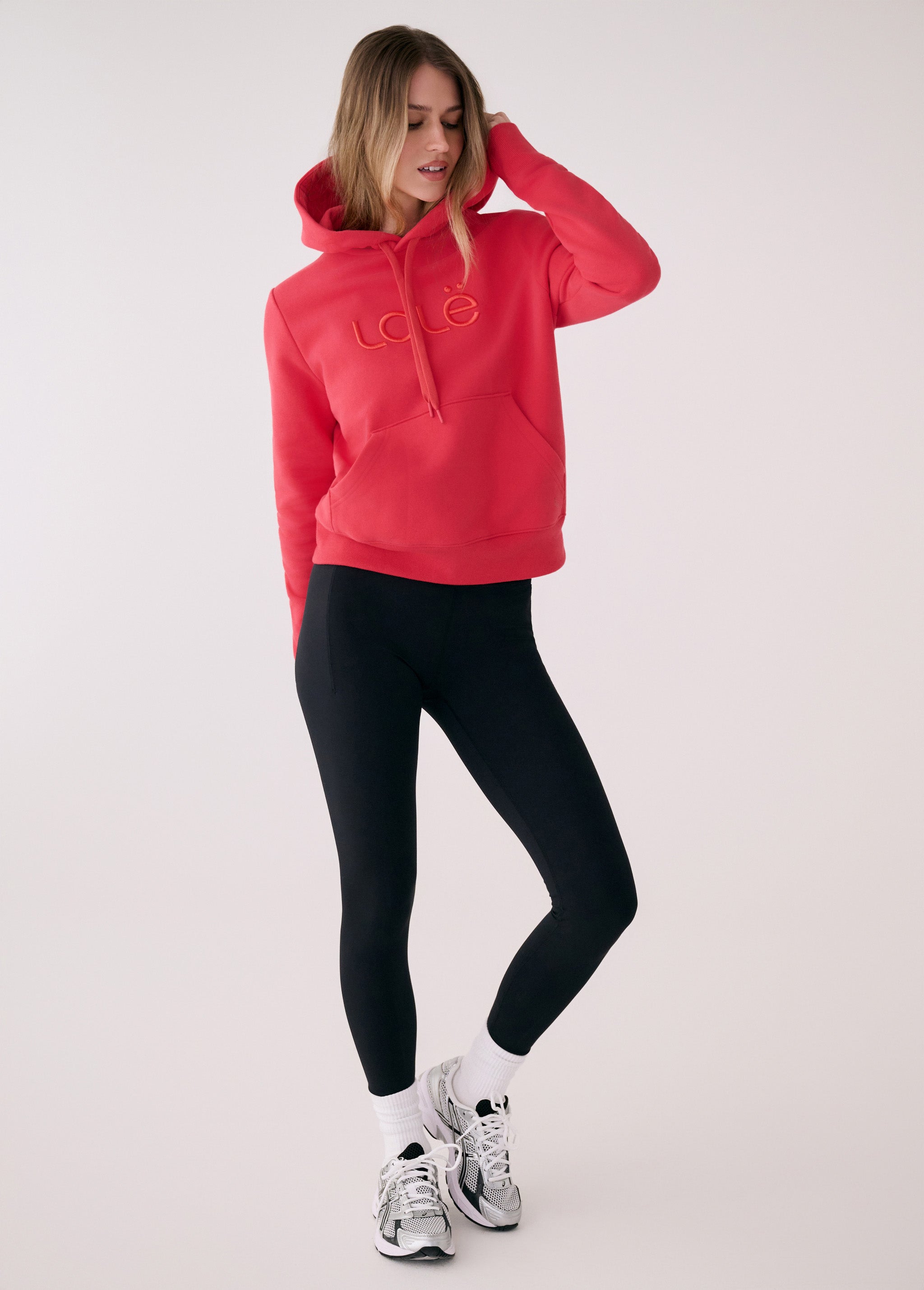 Lolë Icone Pullover Hoodie in Poppy red
