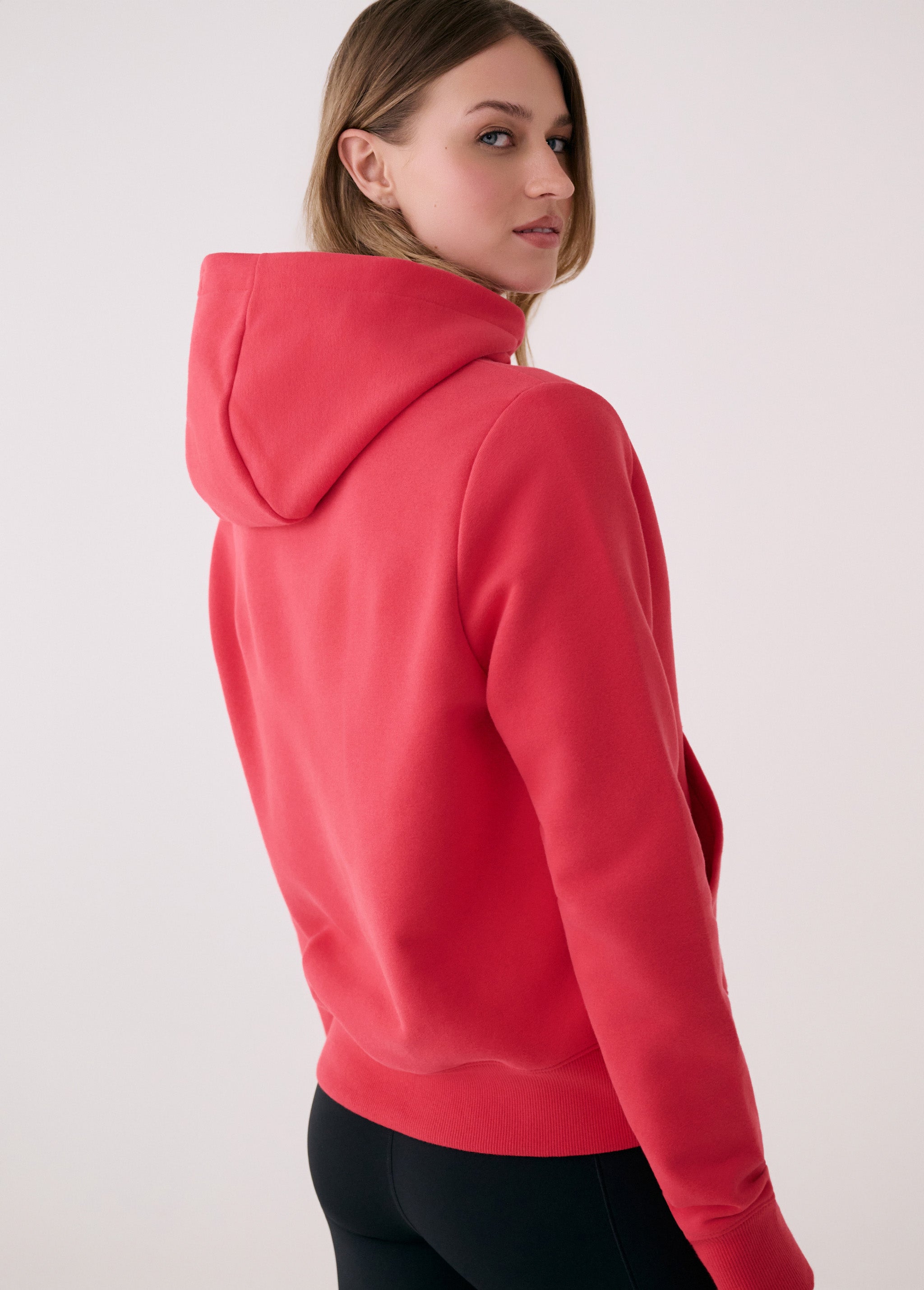 Lolë Icone Pullover Hoodie in Poppy red