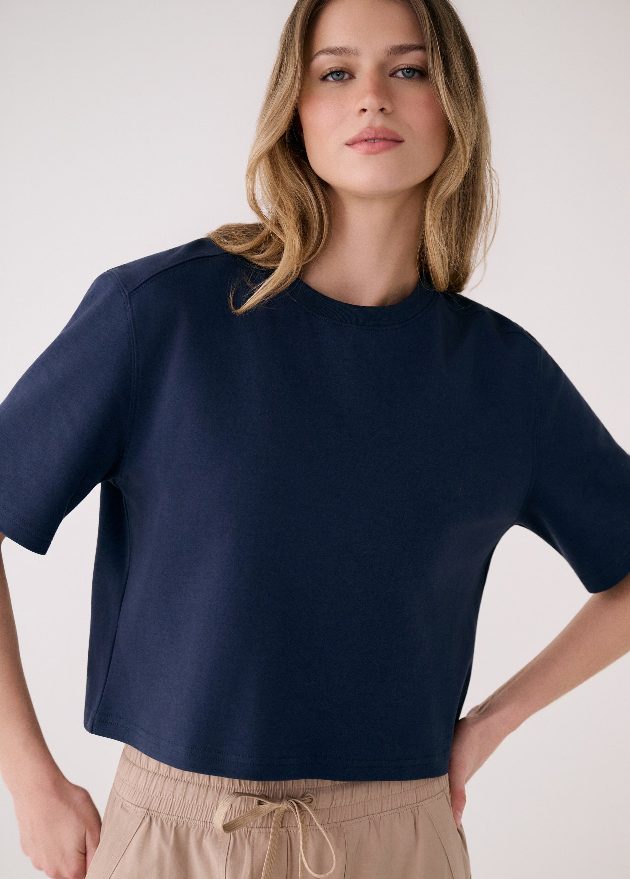 Lolë Core T-shirt in Outerspace navy