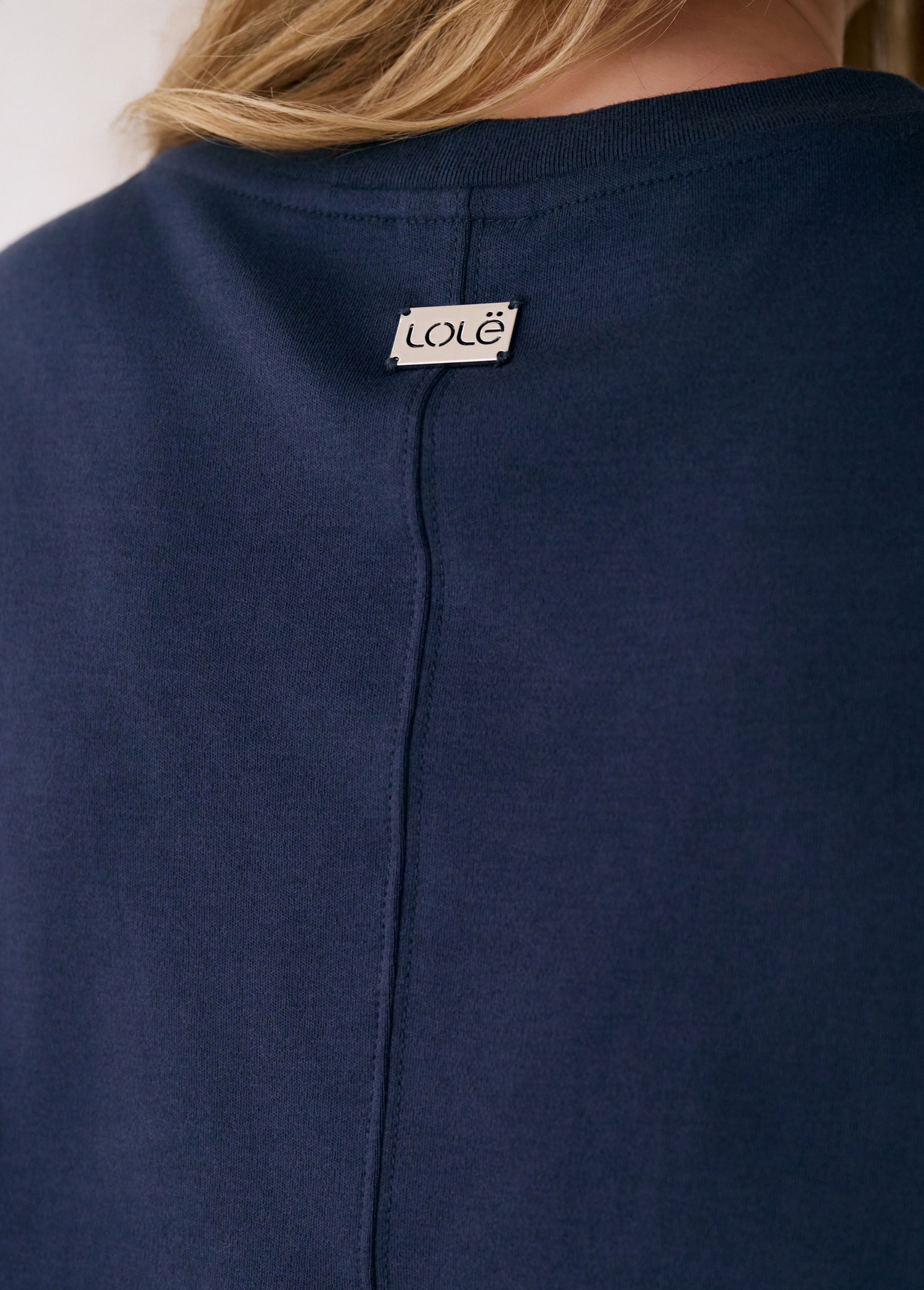Lolë Core T-shirt in Outerspace navy