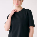 Lolë Core T-shirt in black