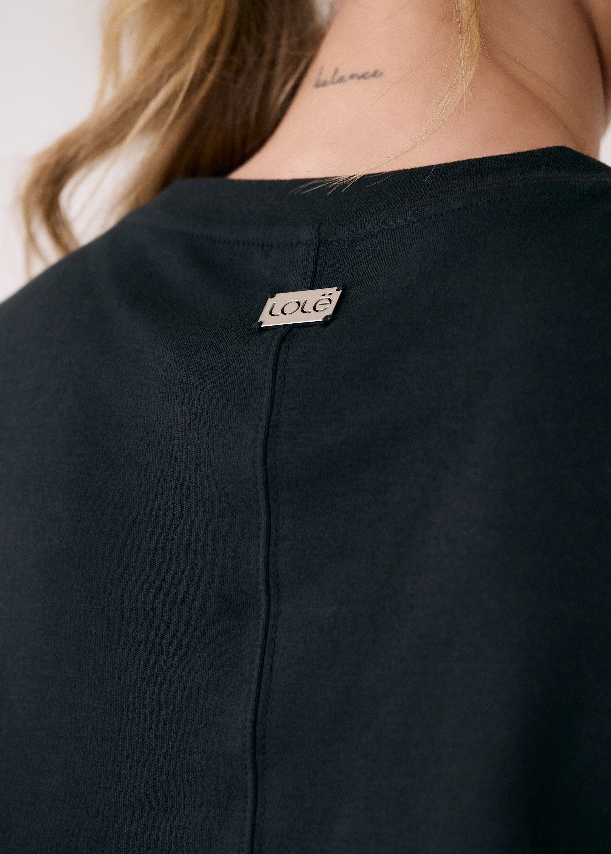 Lolë Core T-shirt in black