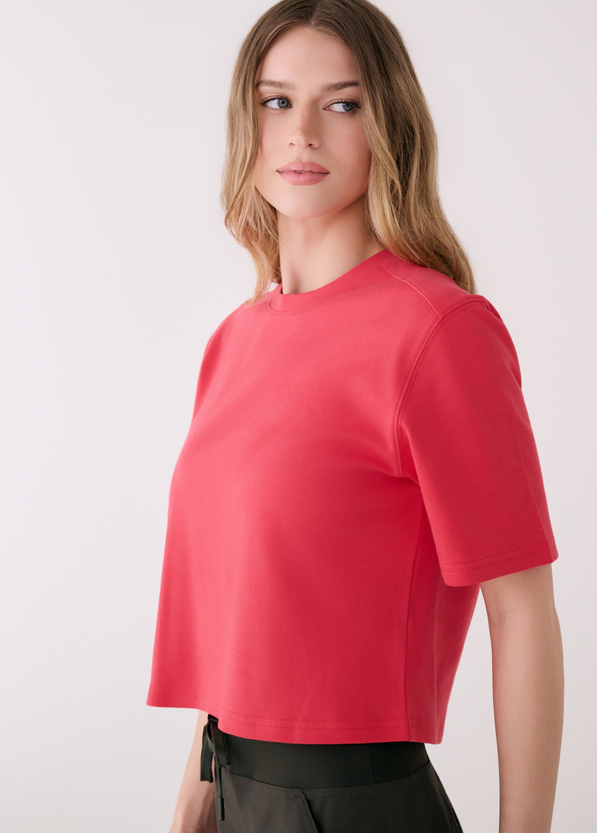 Lolë Core T-shirt in Poppy red