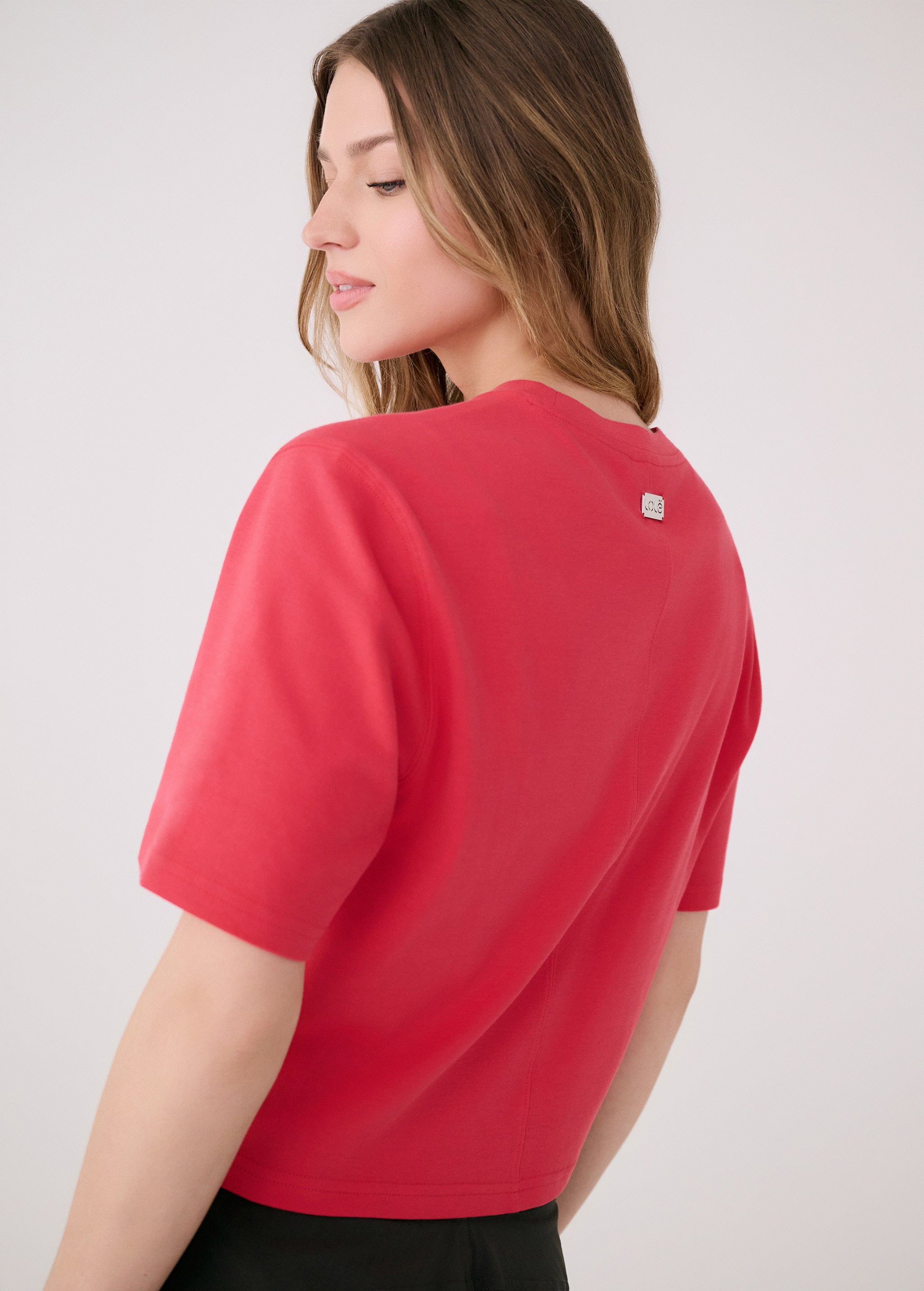 Lolë Core T-shirt in Poppy red