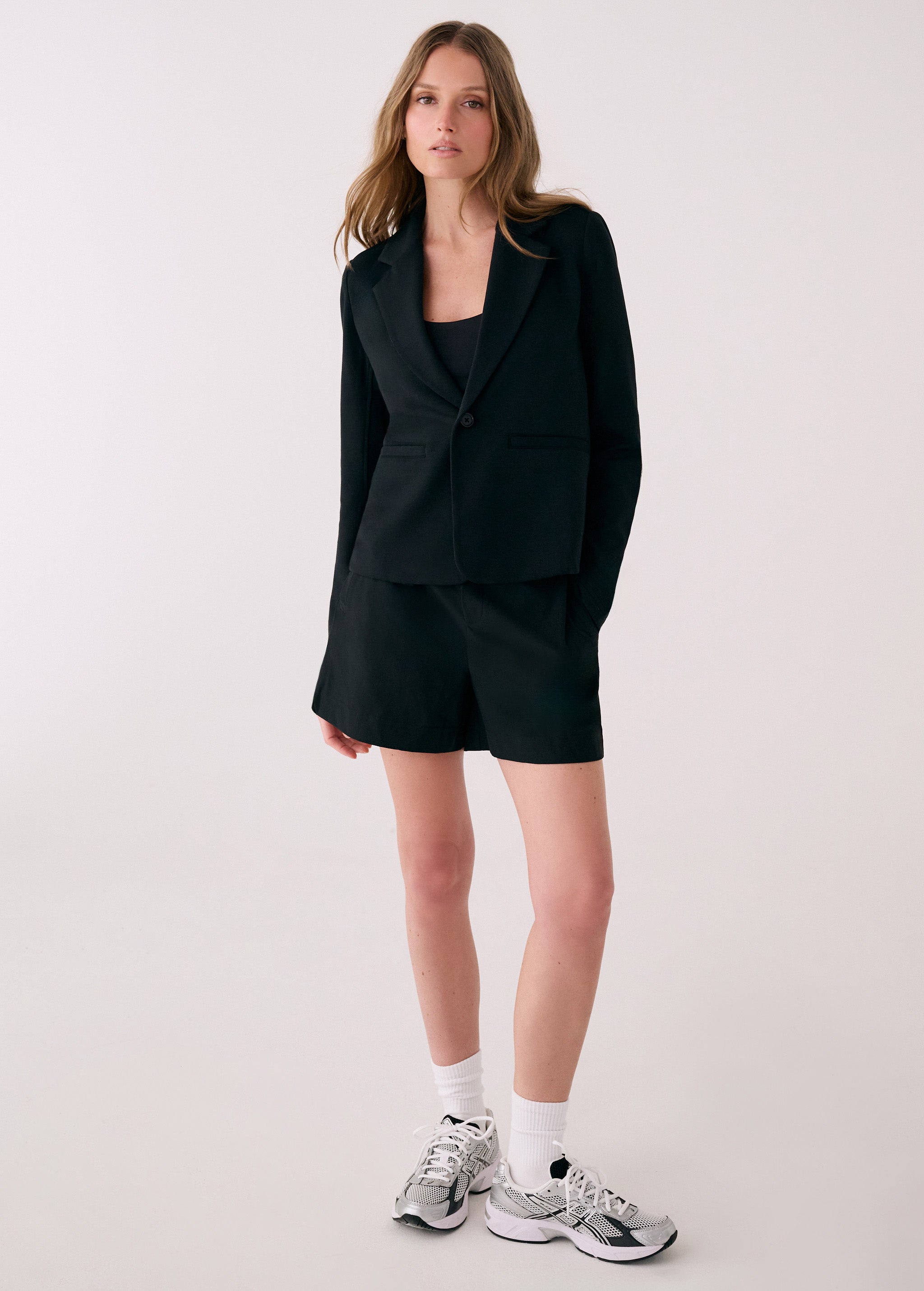 Lolë Flow Blazer in black