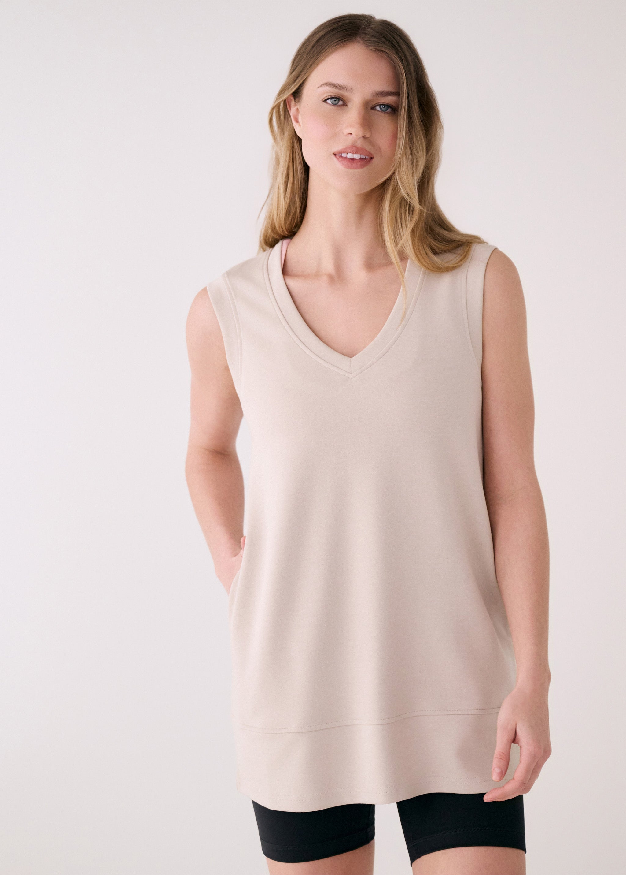 Lolë Flow Tunic in Abalone pale greige
