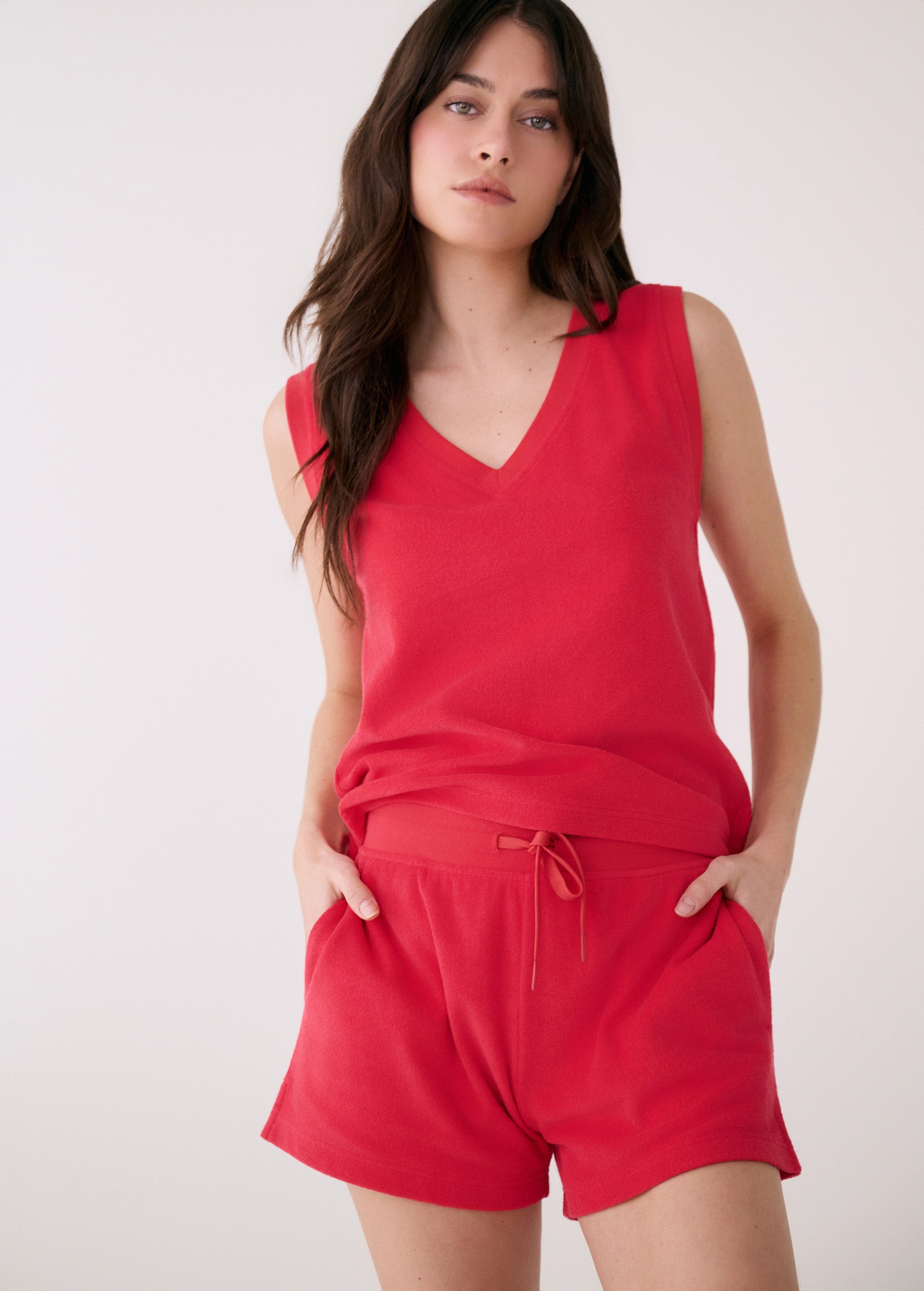 Lolë Coastal Shorts in Poppy red