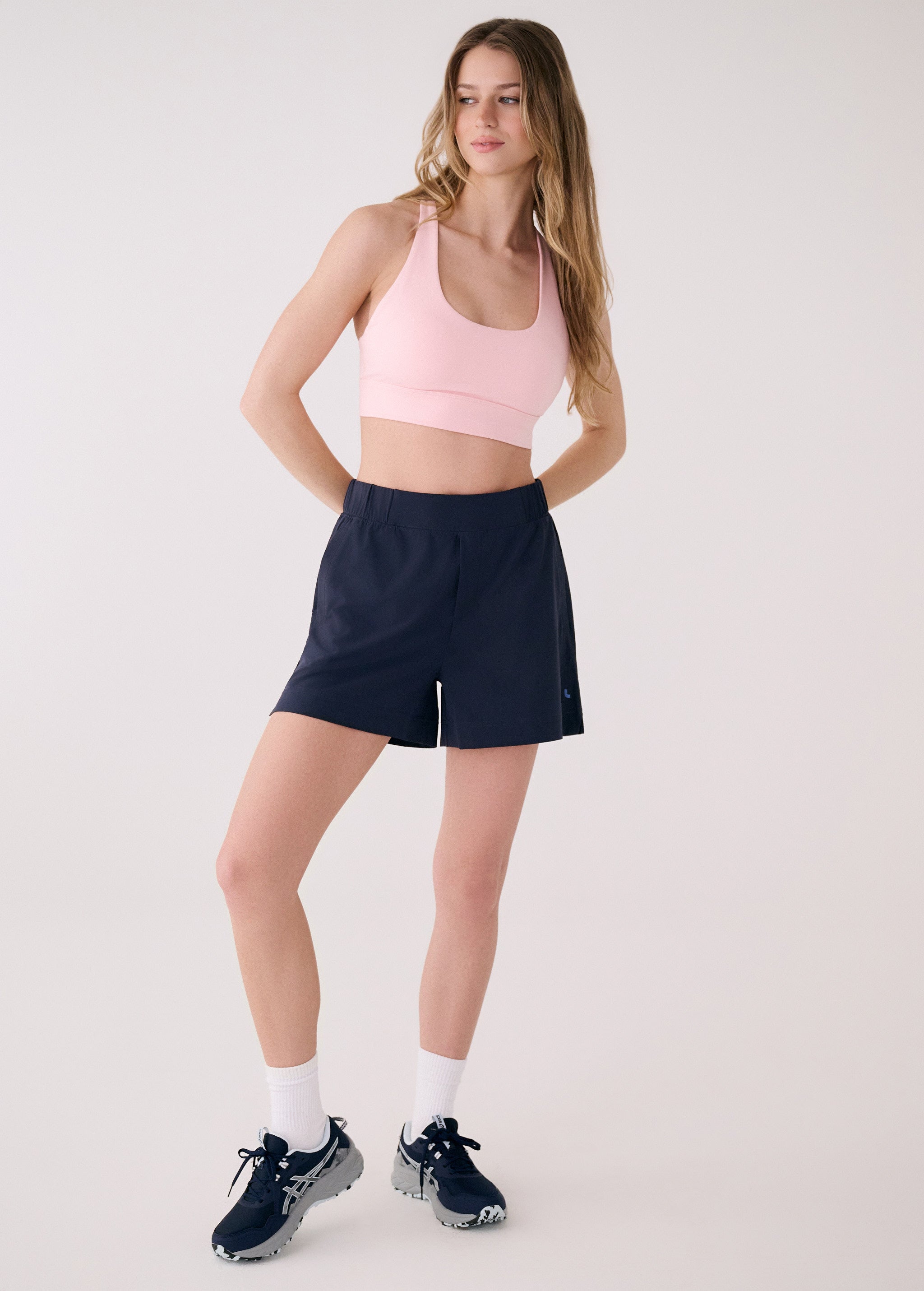 Lolë Olivie Shorts in Outerspace navy
