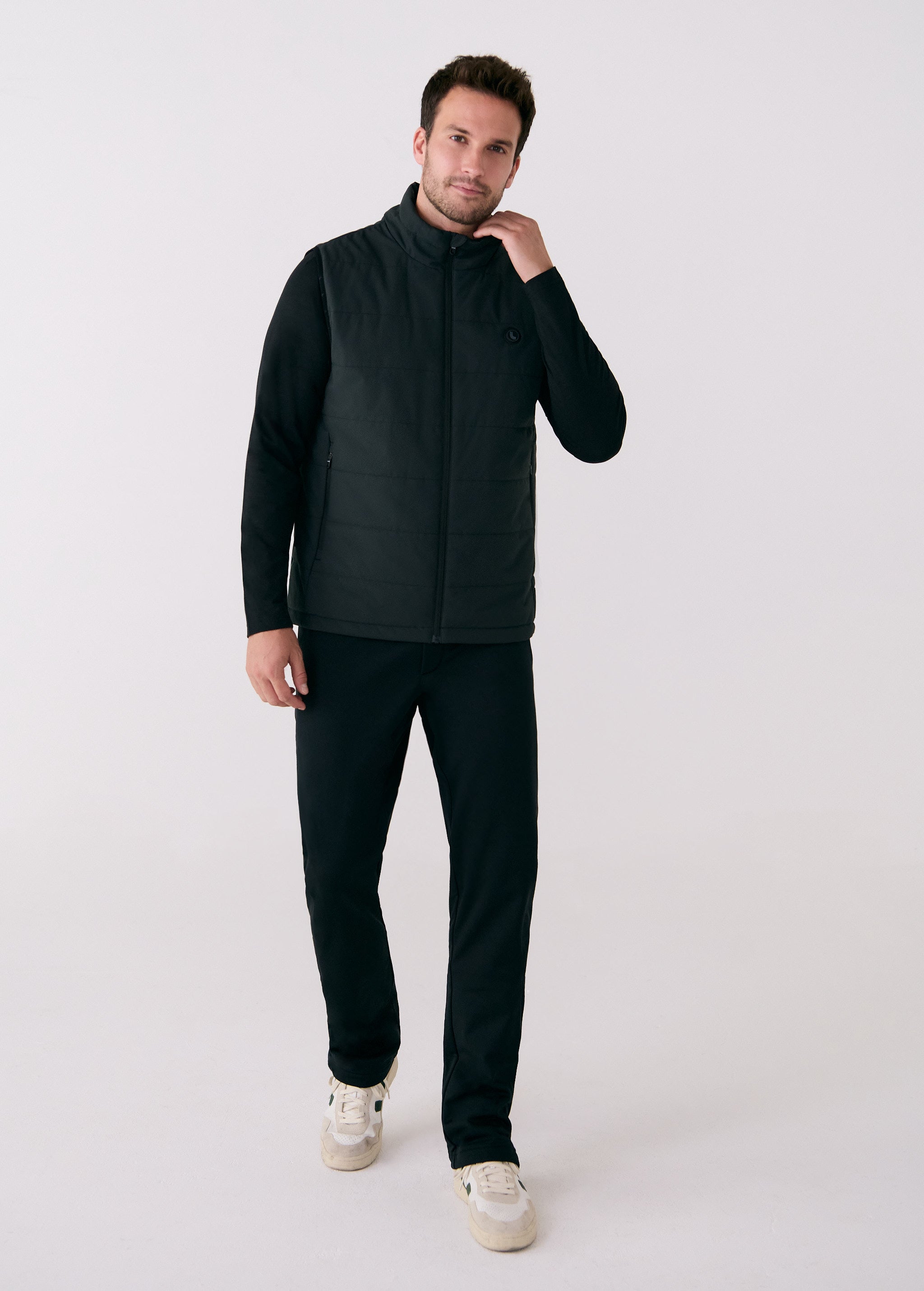 Lolë Heat It Up Heated Vest in black