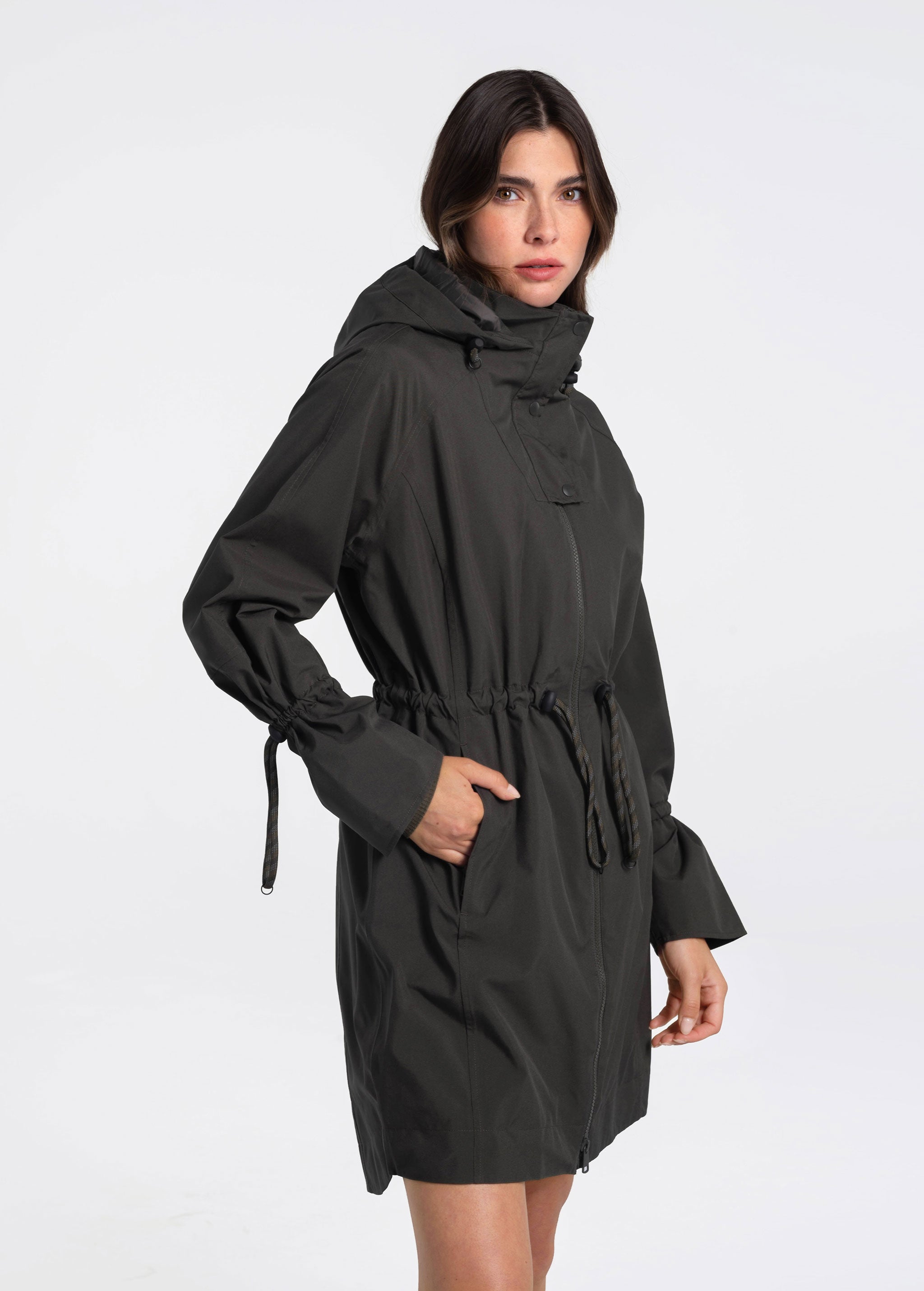 Lolë Piper Oversized Packable Rain Jacket in olive