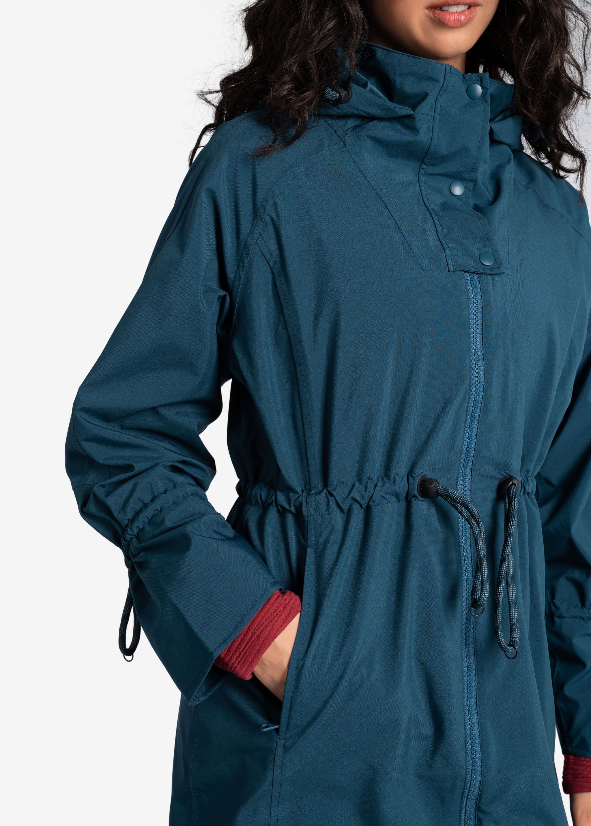 Lolë Piper Oversized Packable Rain Jacket in blue