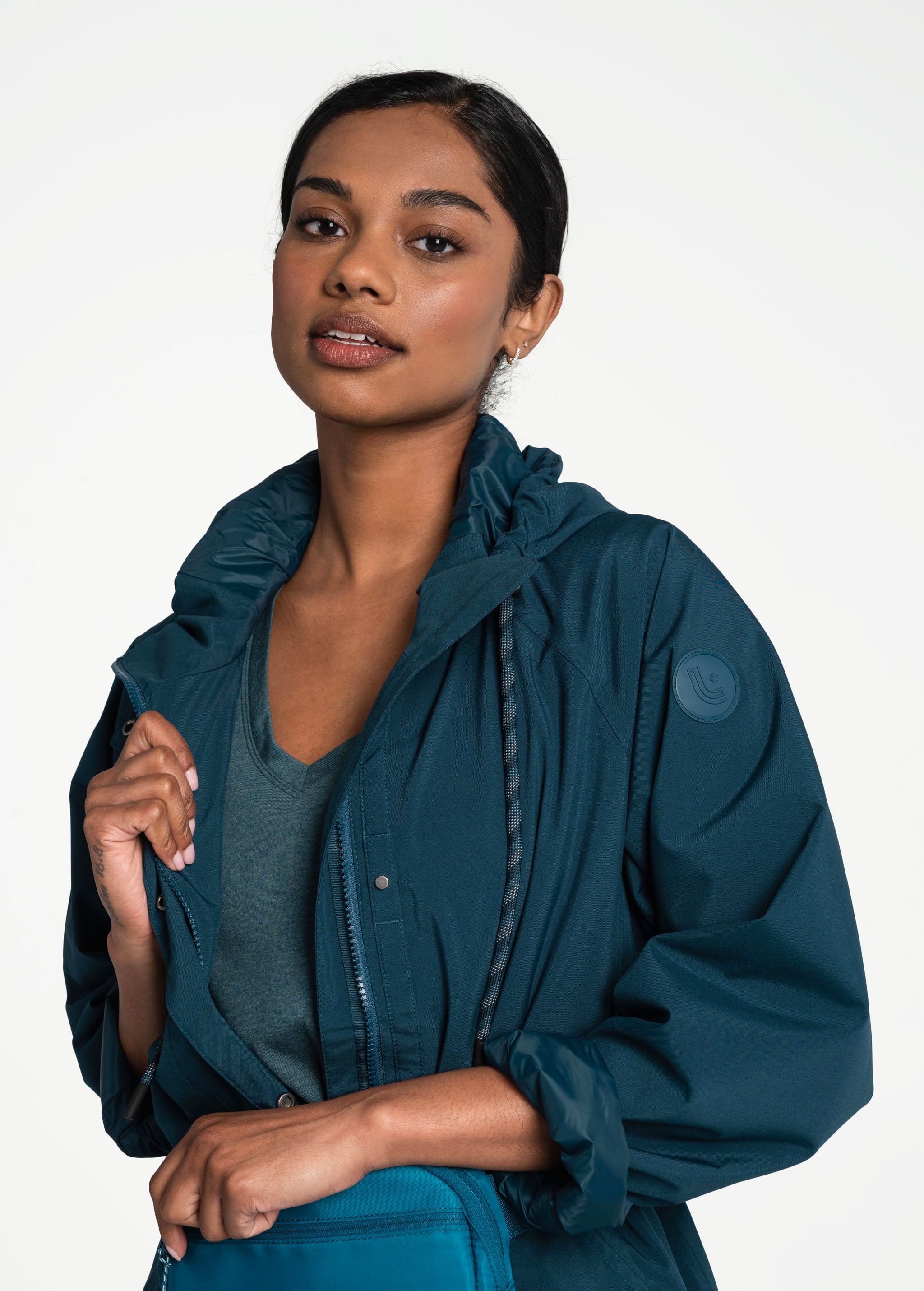 Lolë Piper Oversized Packable Rain Jacket in blue