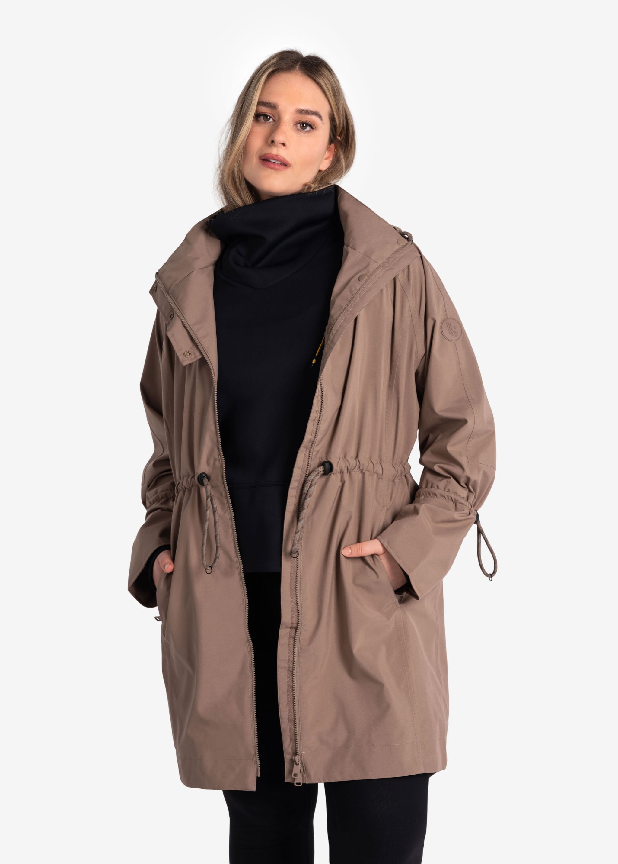 Lolë Piper Oversized Packable Rain Jacket in Fossil taupe