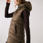Lolë Transition Vest in Mocha olive brown
