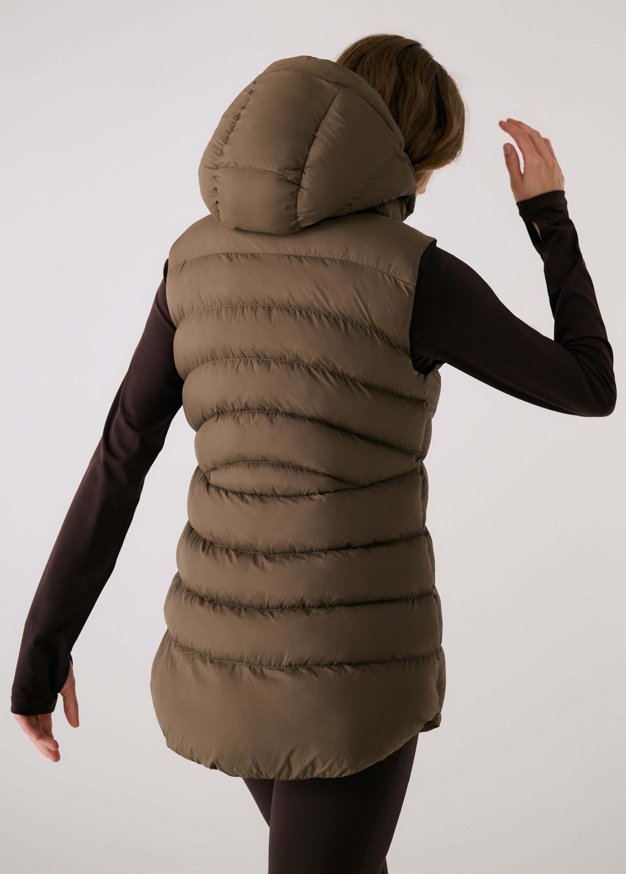 Lolë Transition Vest in Mocha olive brown