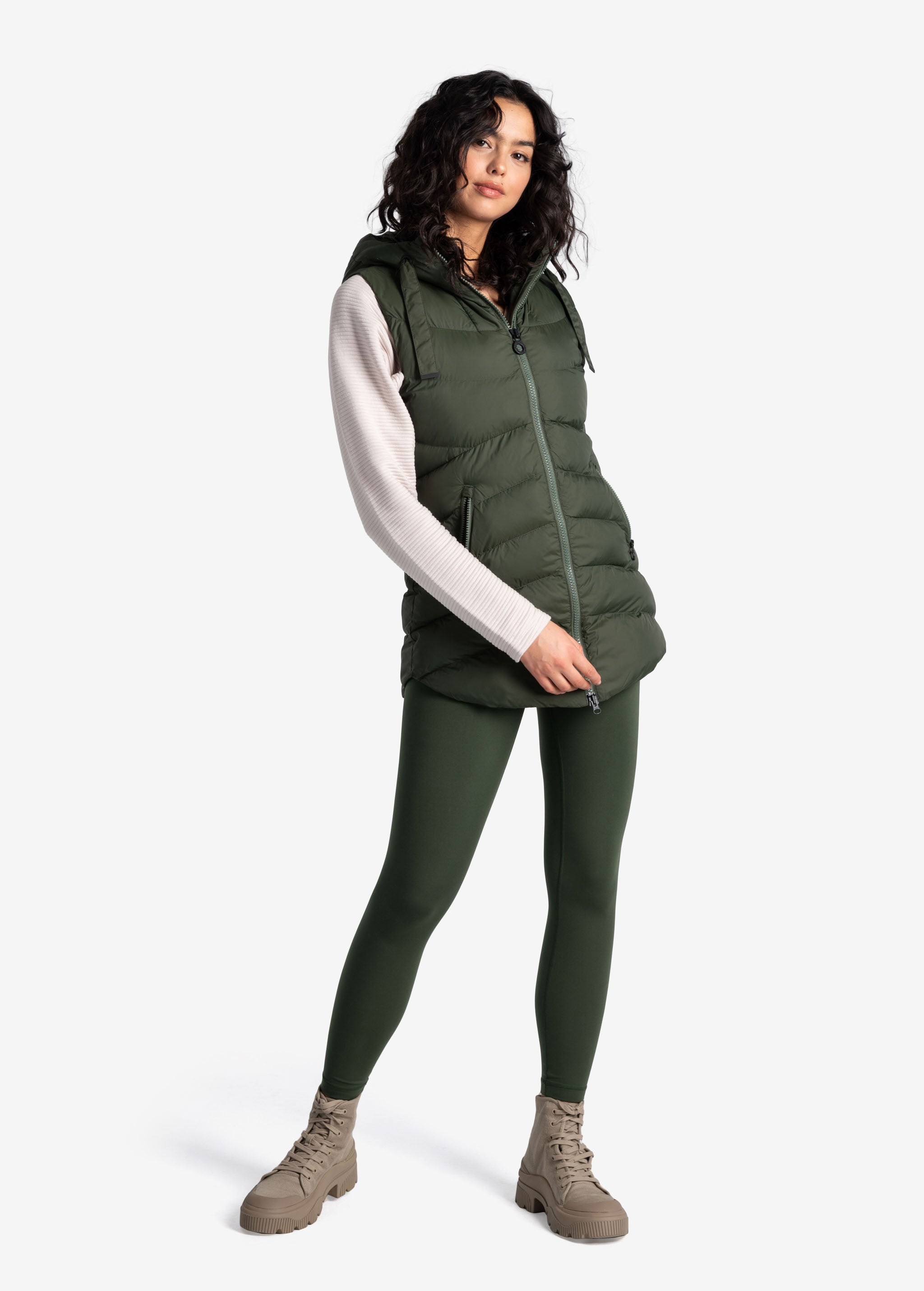 Lolë Transition Vest in Kombu olive green