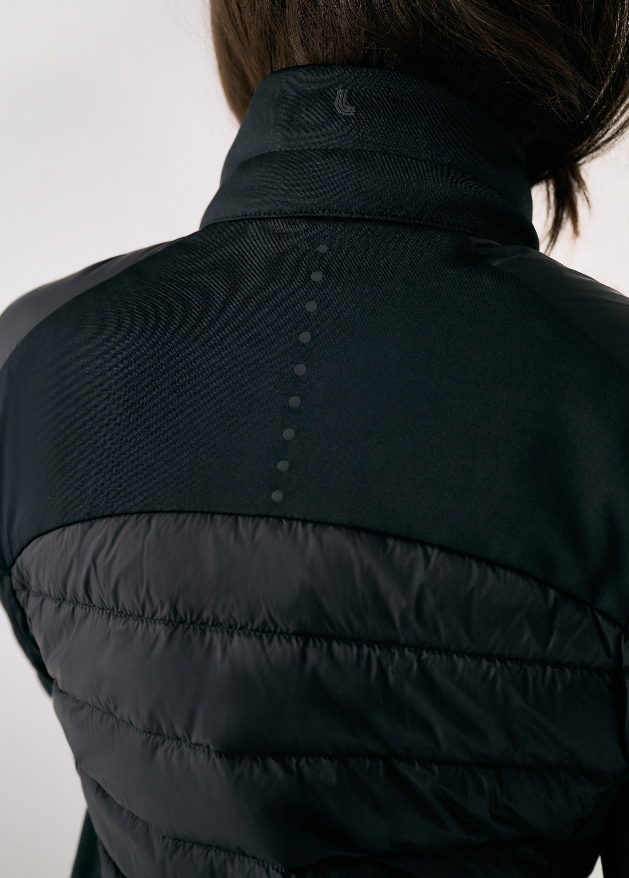 Lolë Just Windproof Insulated Jacket in black