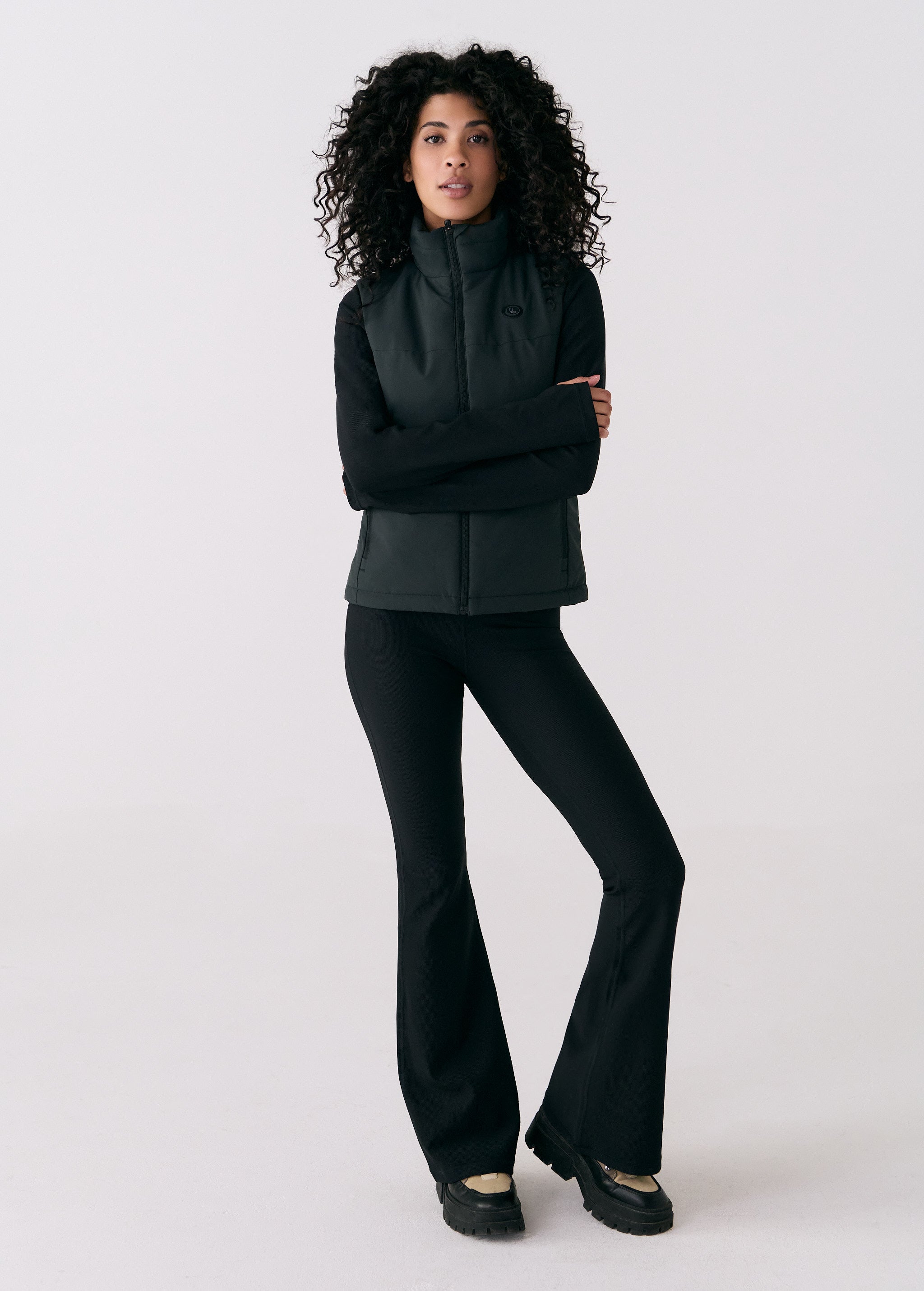 Lolë Heat It Up Heated Vest in black