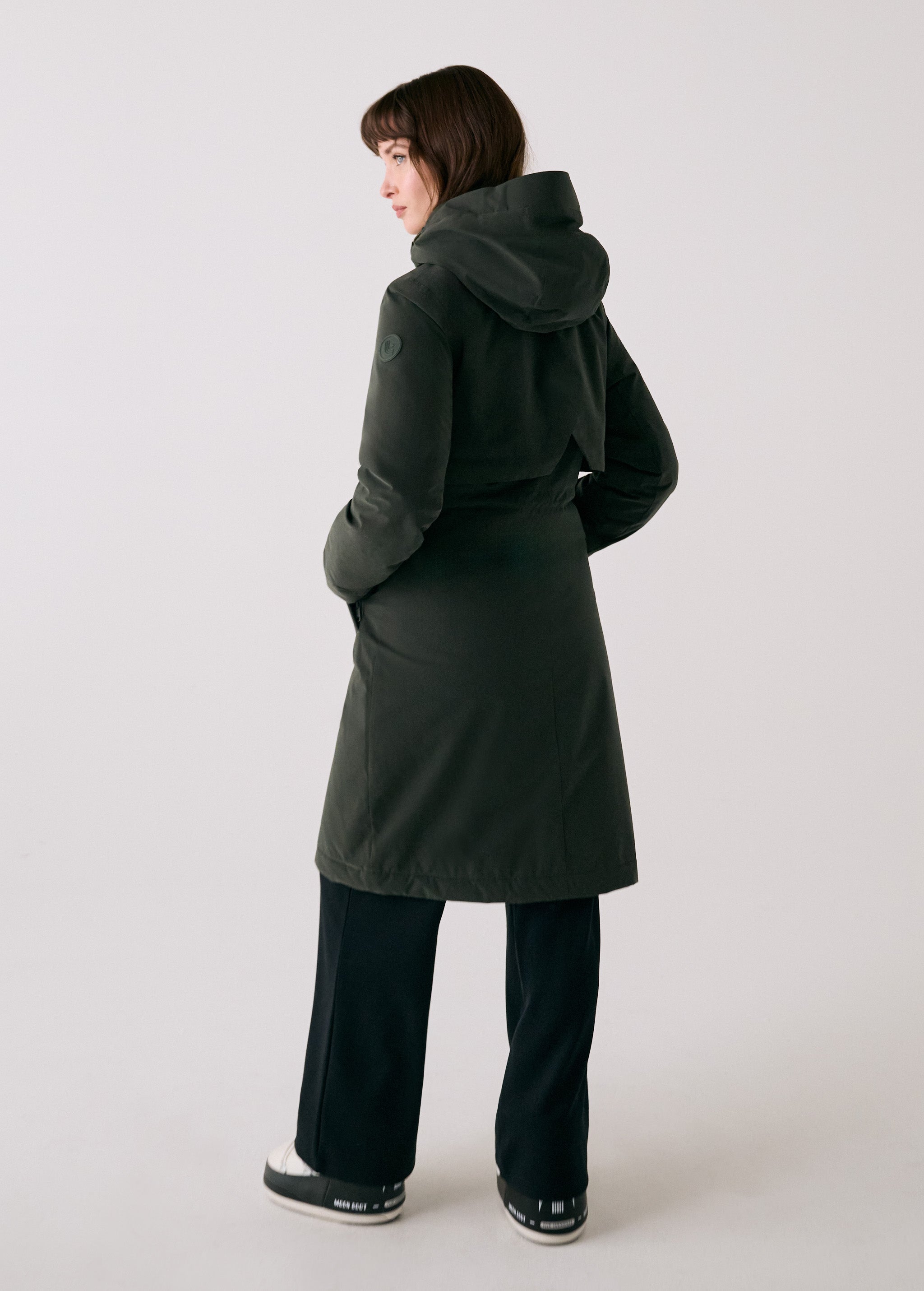 Lolë Bristol Jacket in olive