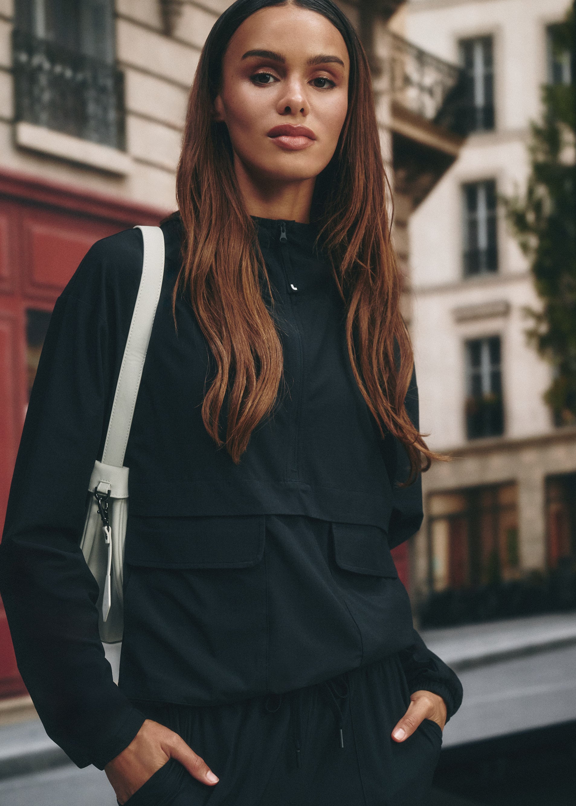 Lolë Sofia Anorak in black