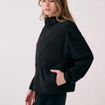 Lolë Sofia Anorak in black