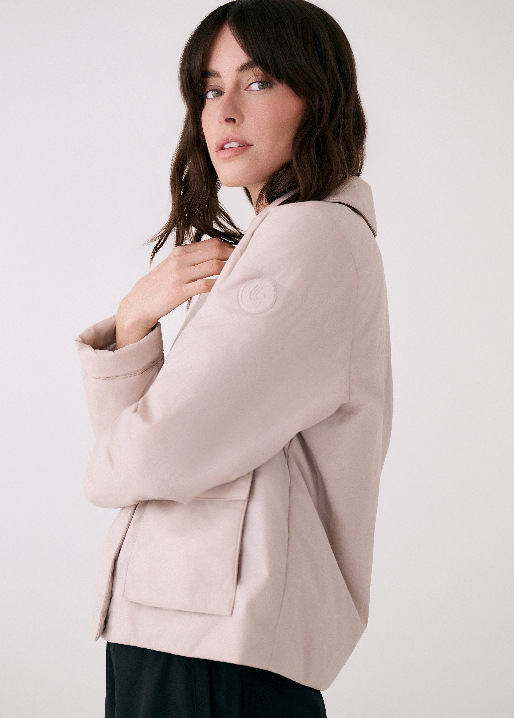 Lolë Dani Insulated Jacket in Abalone pale greige