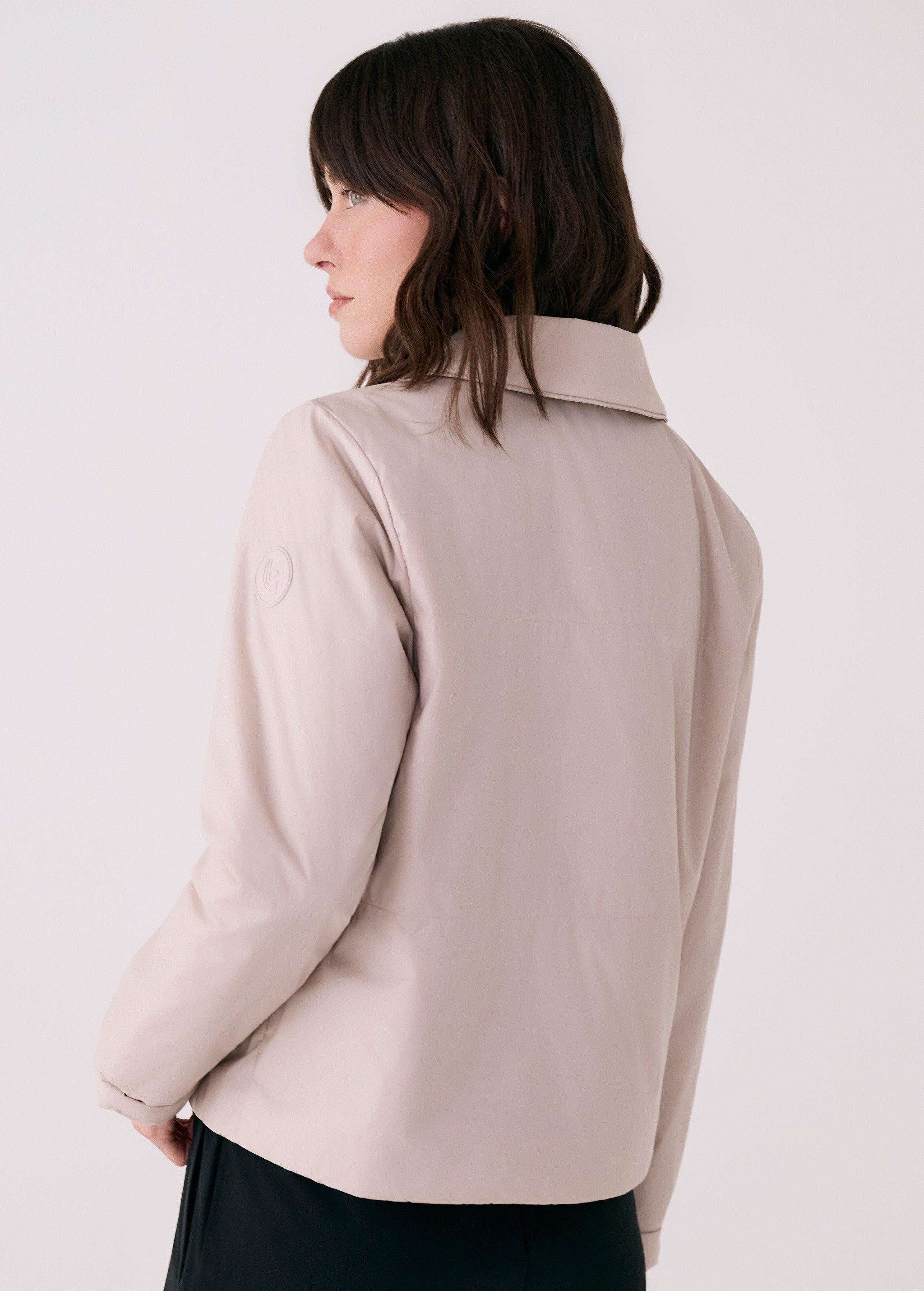 Lolë Dani Insulated Jacket in Abalone pale greige