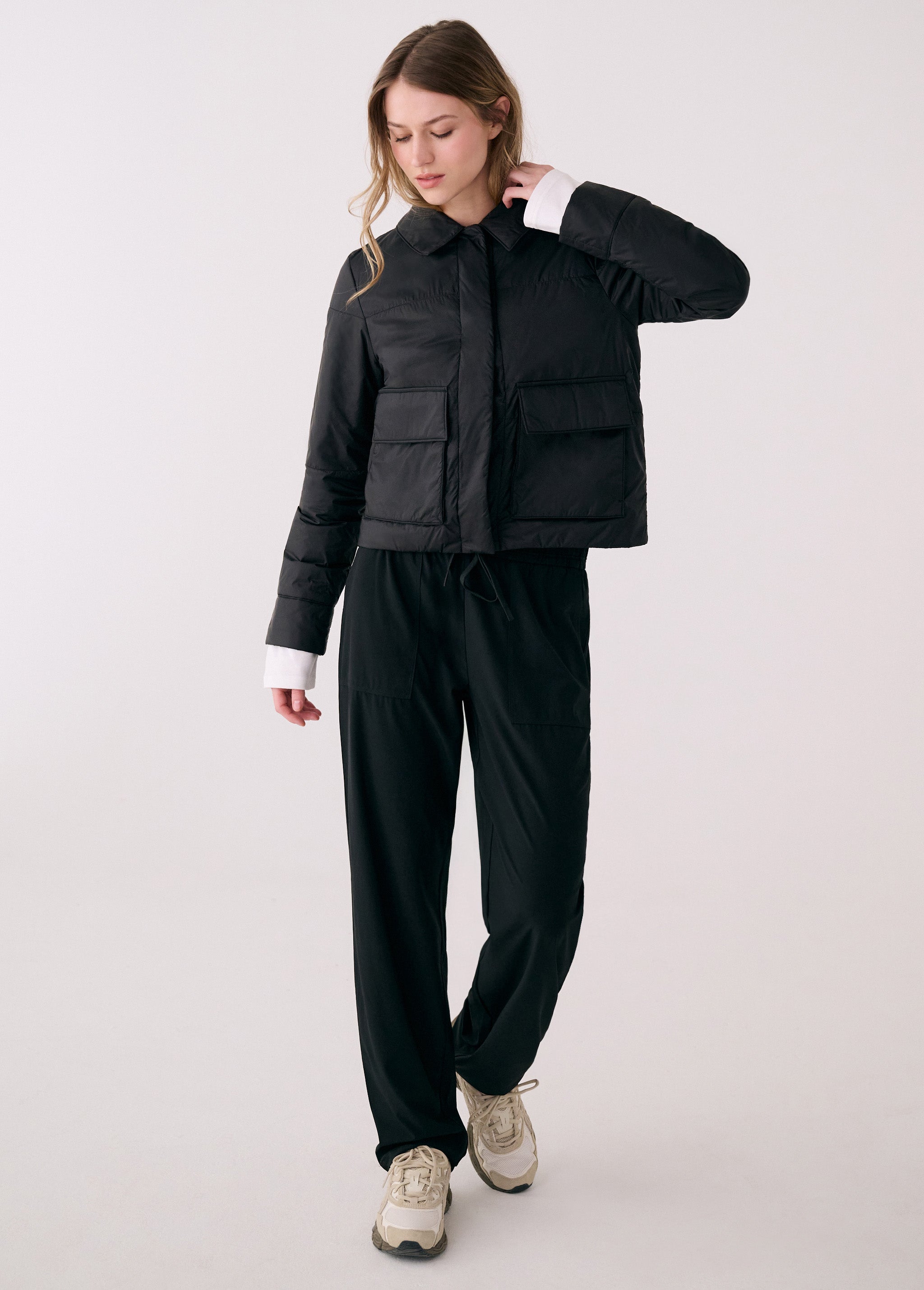 Lolë Dani Insulated Jacket in black