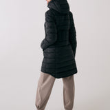Lolë Claudia Down Jacket in black