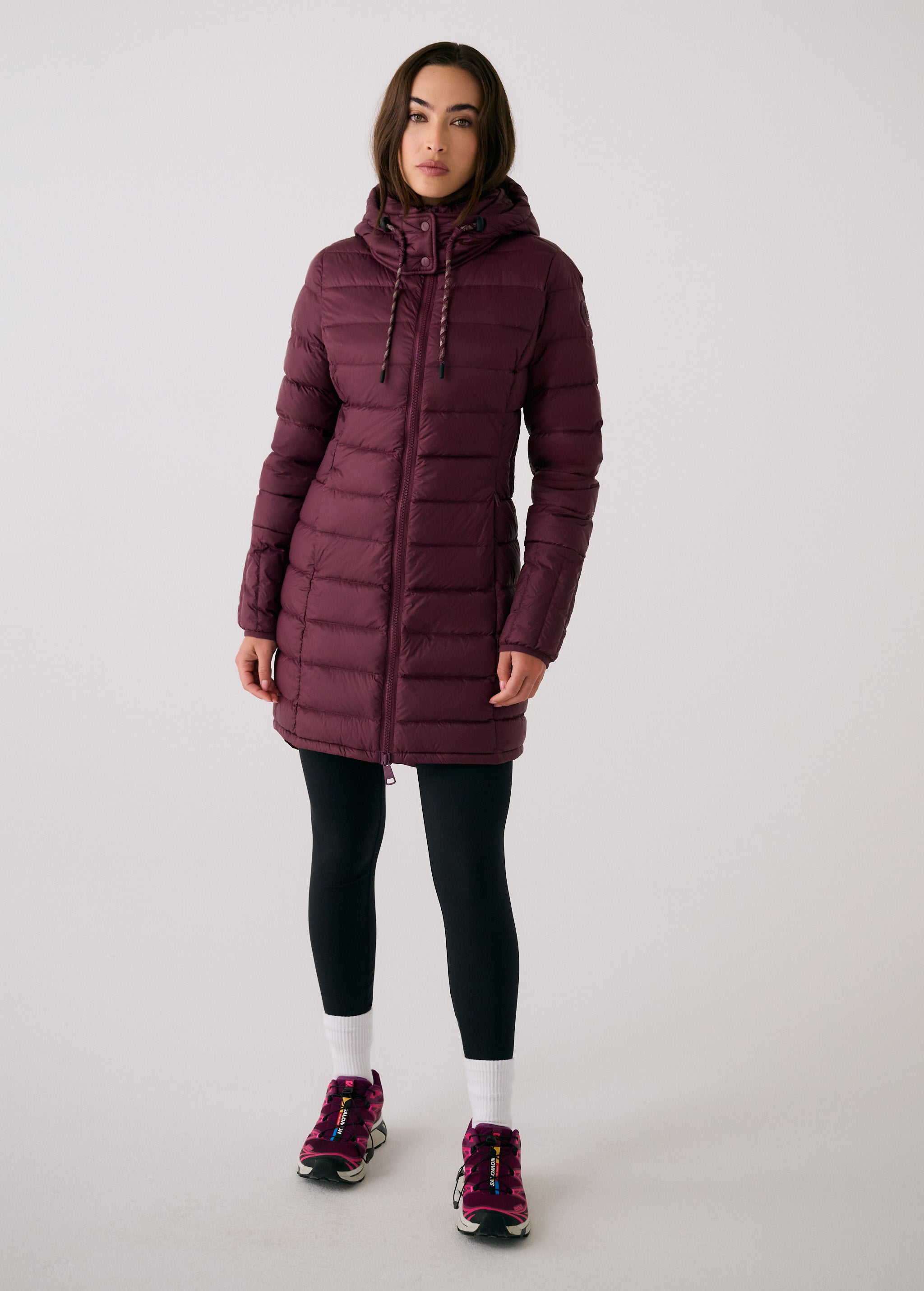 Lolë Claudia Down Jacket in burgundy