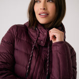 Lolë Claudia Down Jacket in burgundy