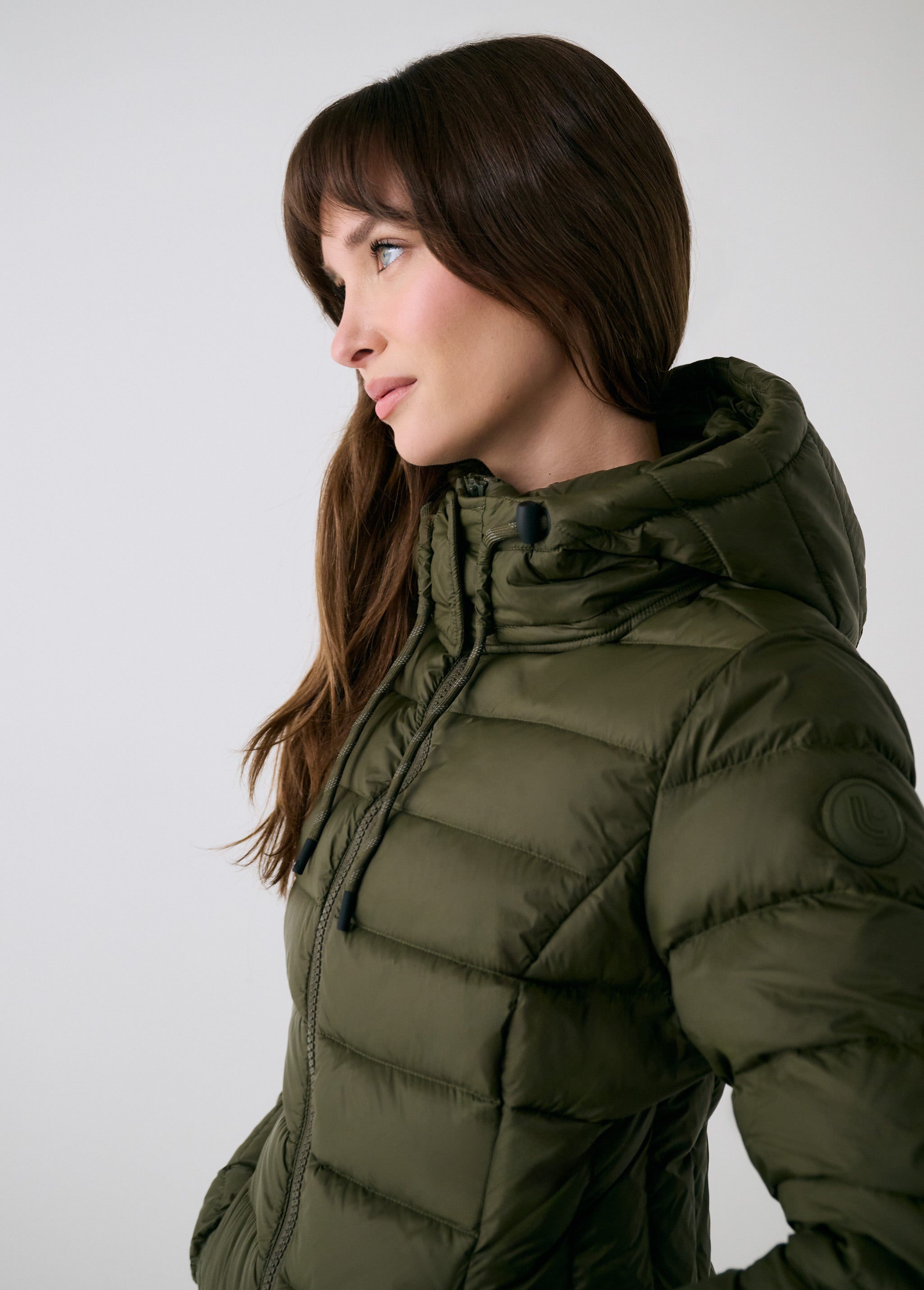 Lolë Claudia Down Jacket in Moss olive green