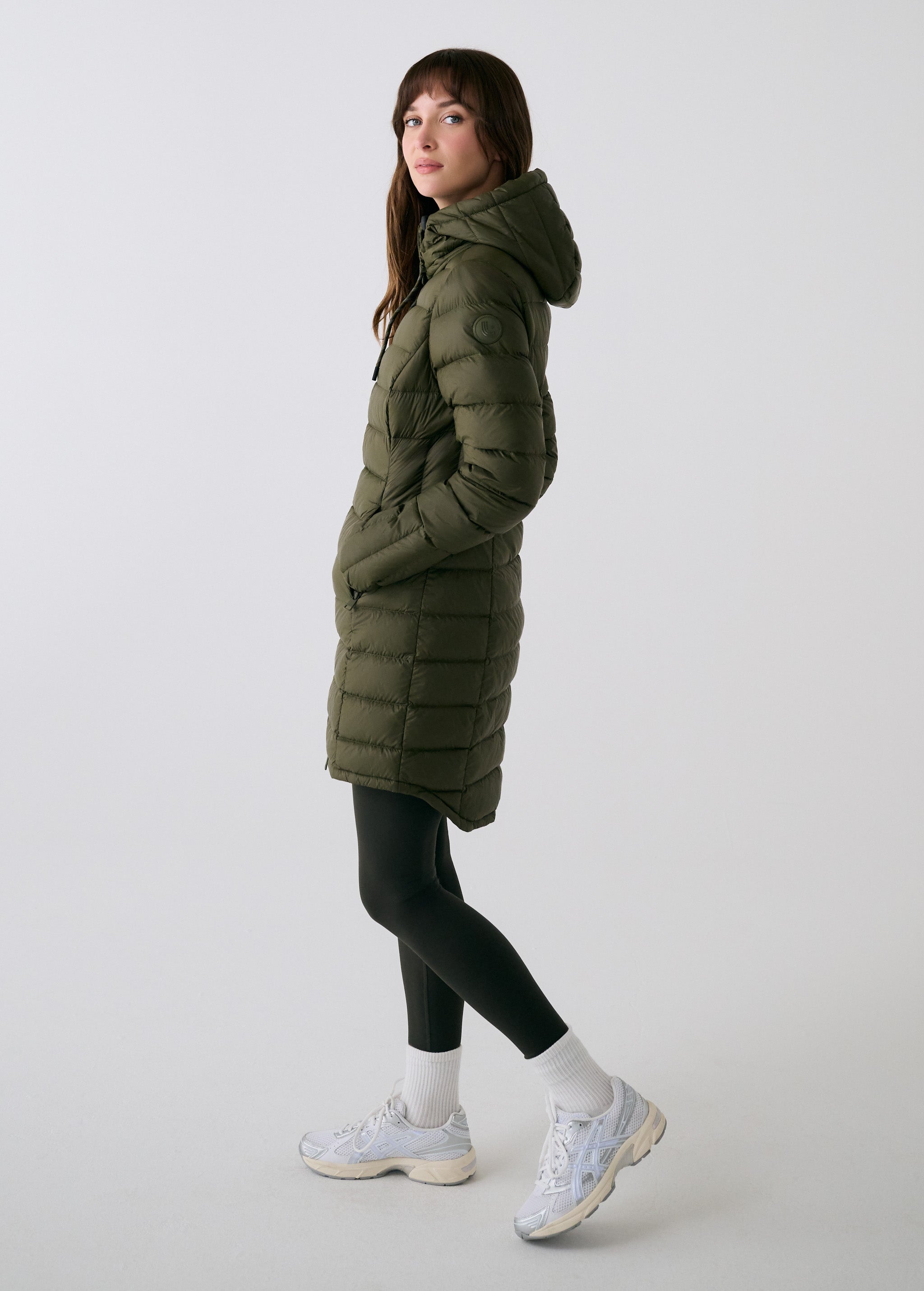 Lolë Claudia Down Jacket in Moss olive green