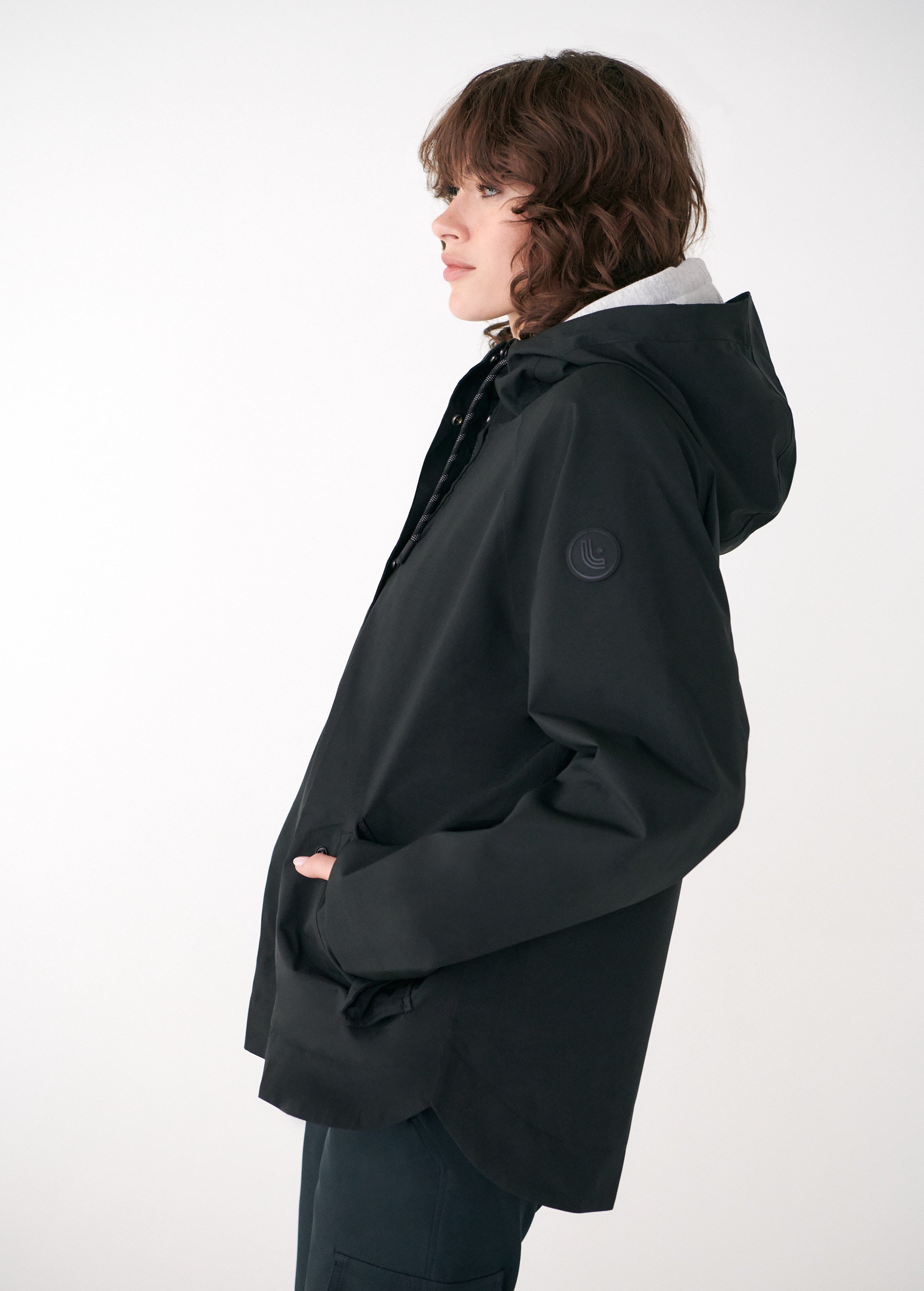 Lolë Lachine Rain Jacket in black