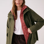 Lolë Lachine Rain Jacket in Moss olive green