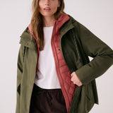 Lolë Lachine Rain Jacket in Moss olive green