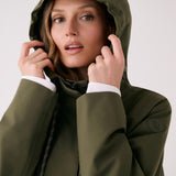 Lolë Lachine Rain Jacket in Moss olive green