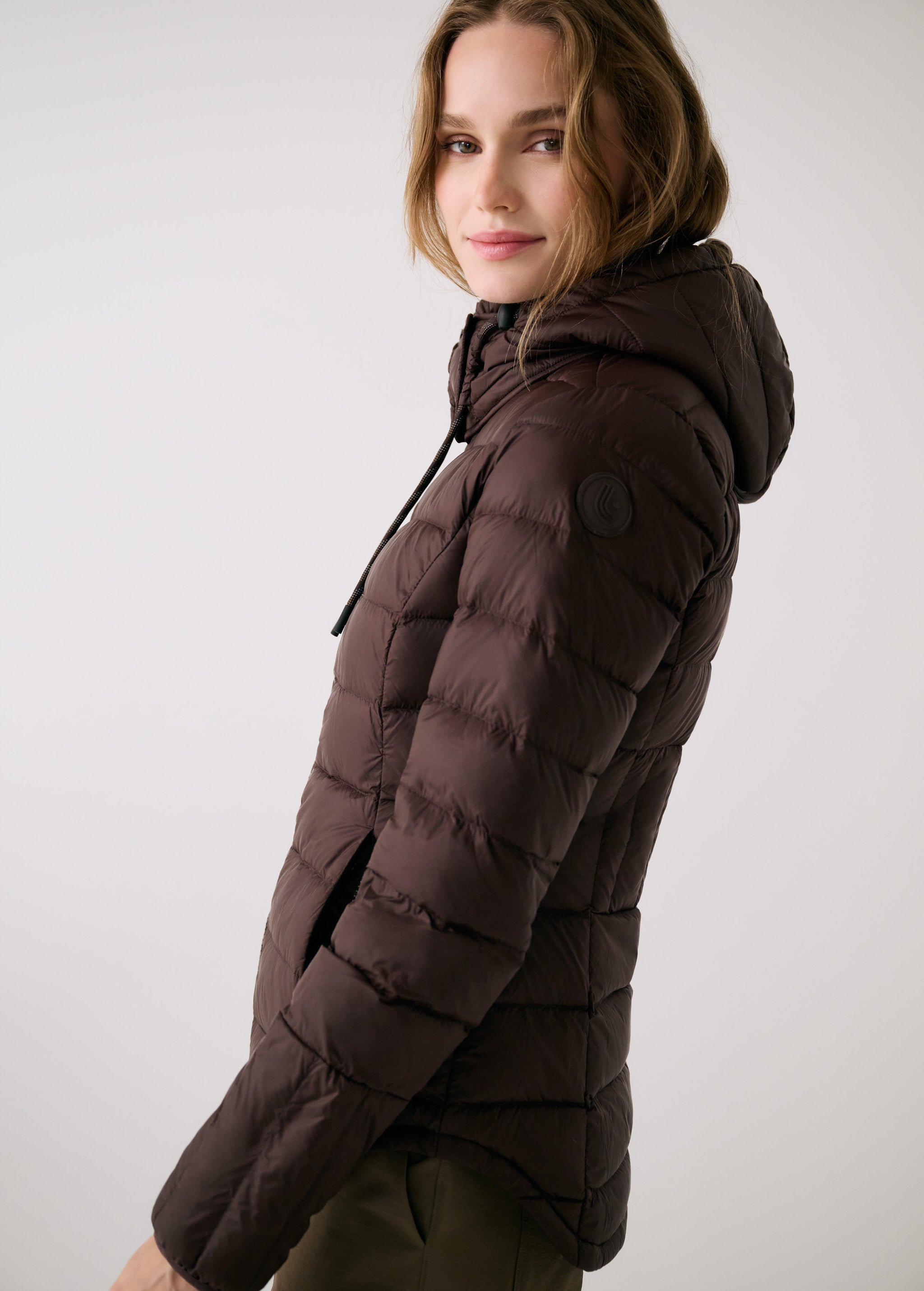 Lolë Emeline Down Jacket in Java dark brown