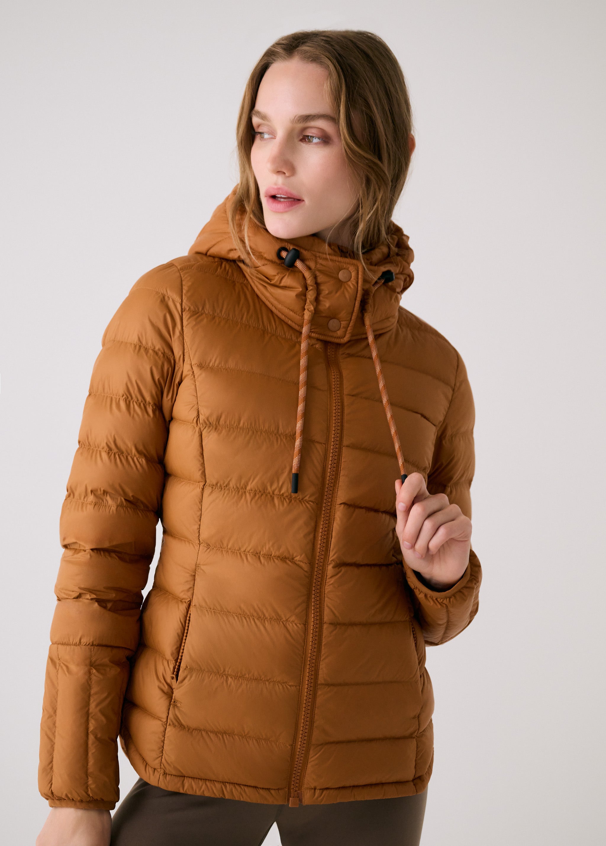 Lolë Emeline Down Jacket in Ginger camel brown