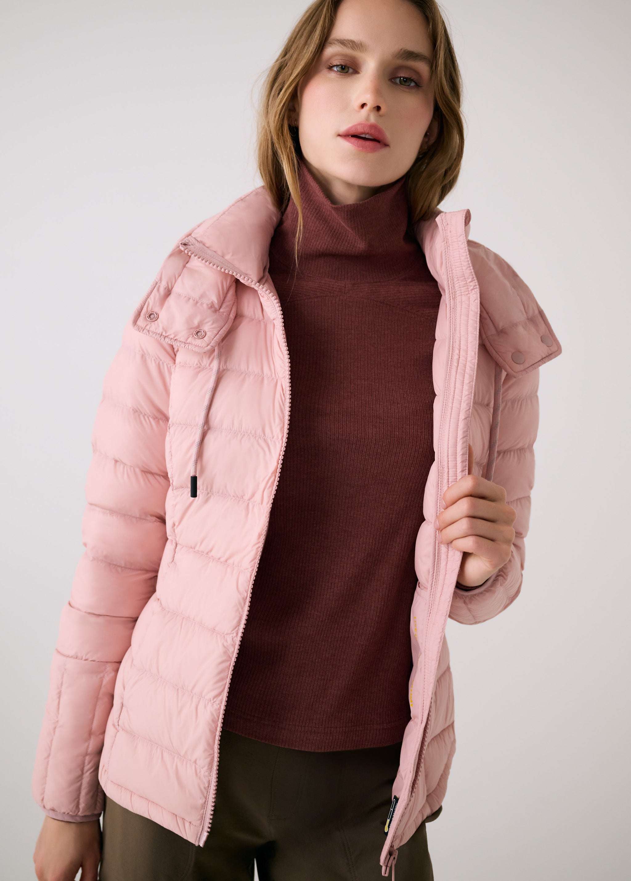 Lolë Emeline Down Jacket in Ballerina blush pink