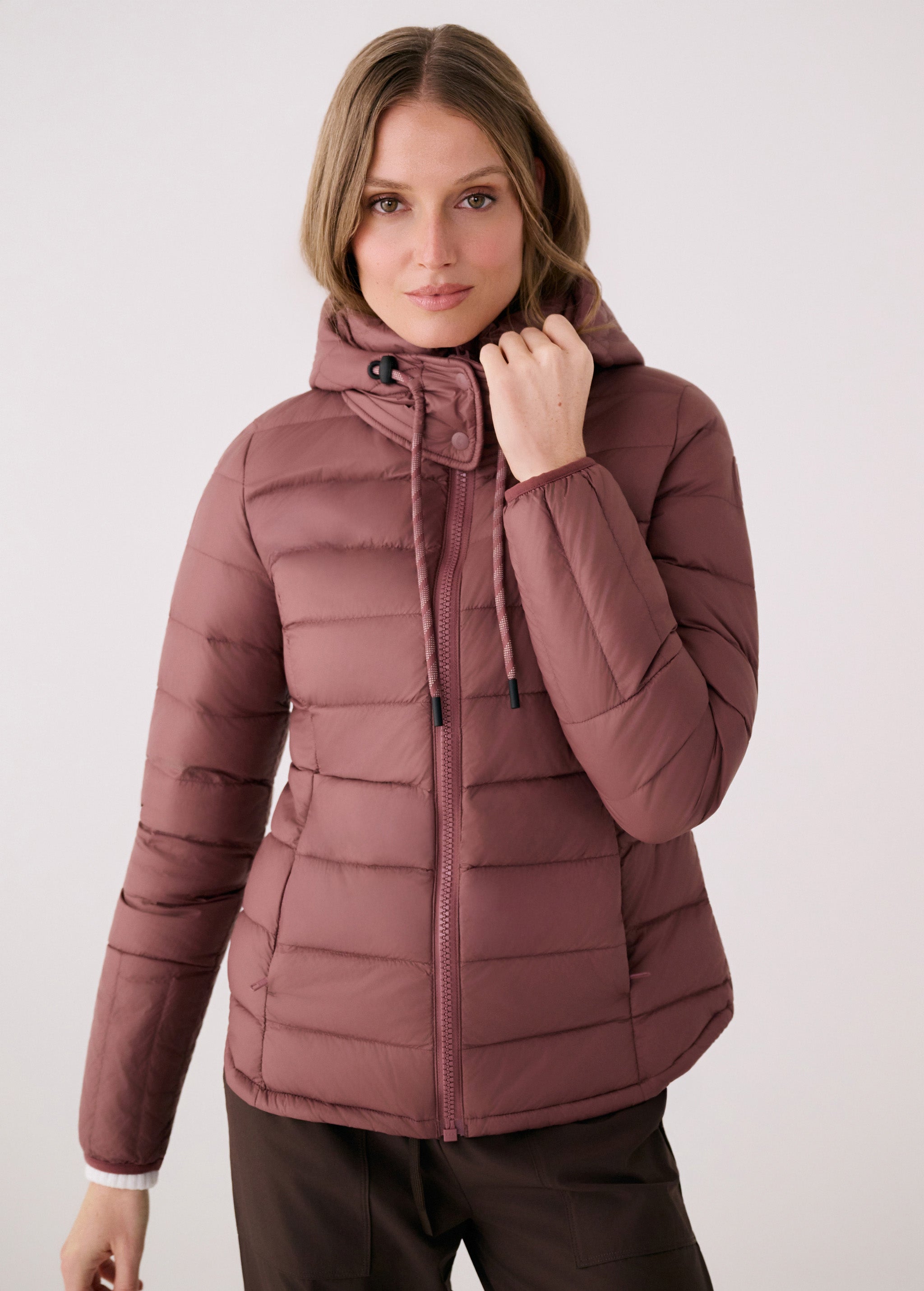 Lolë Emeline Down Jacket in Mauveberry dusty rose