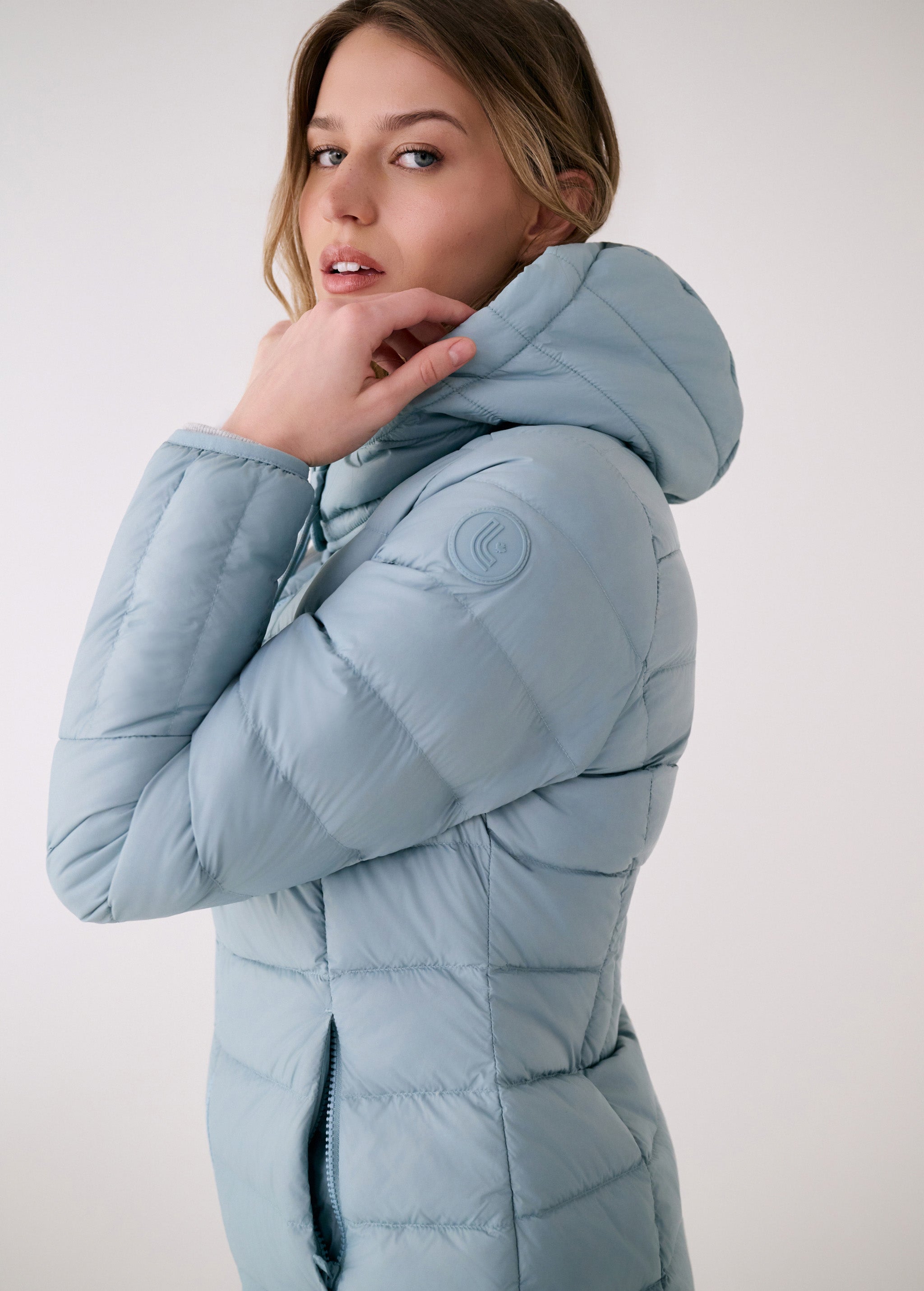 Lolë Emeline Down Jacket in Aquarius light blue