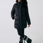 Lolë Modern Puffer Synth Down Jacket in black