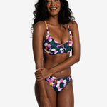 Lolë Caribbean Bottom in navy floral print