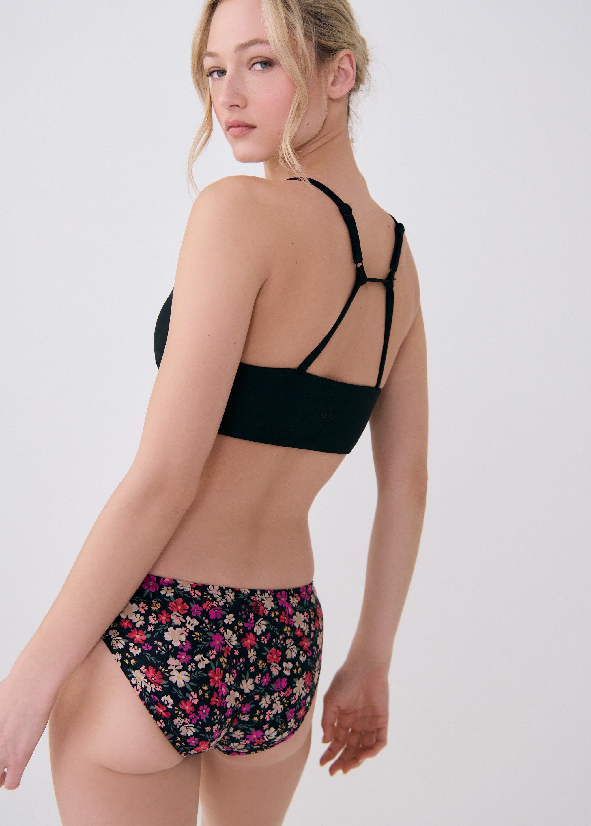 Lolë Caribbean Bottom in black floral print