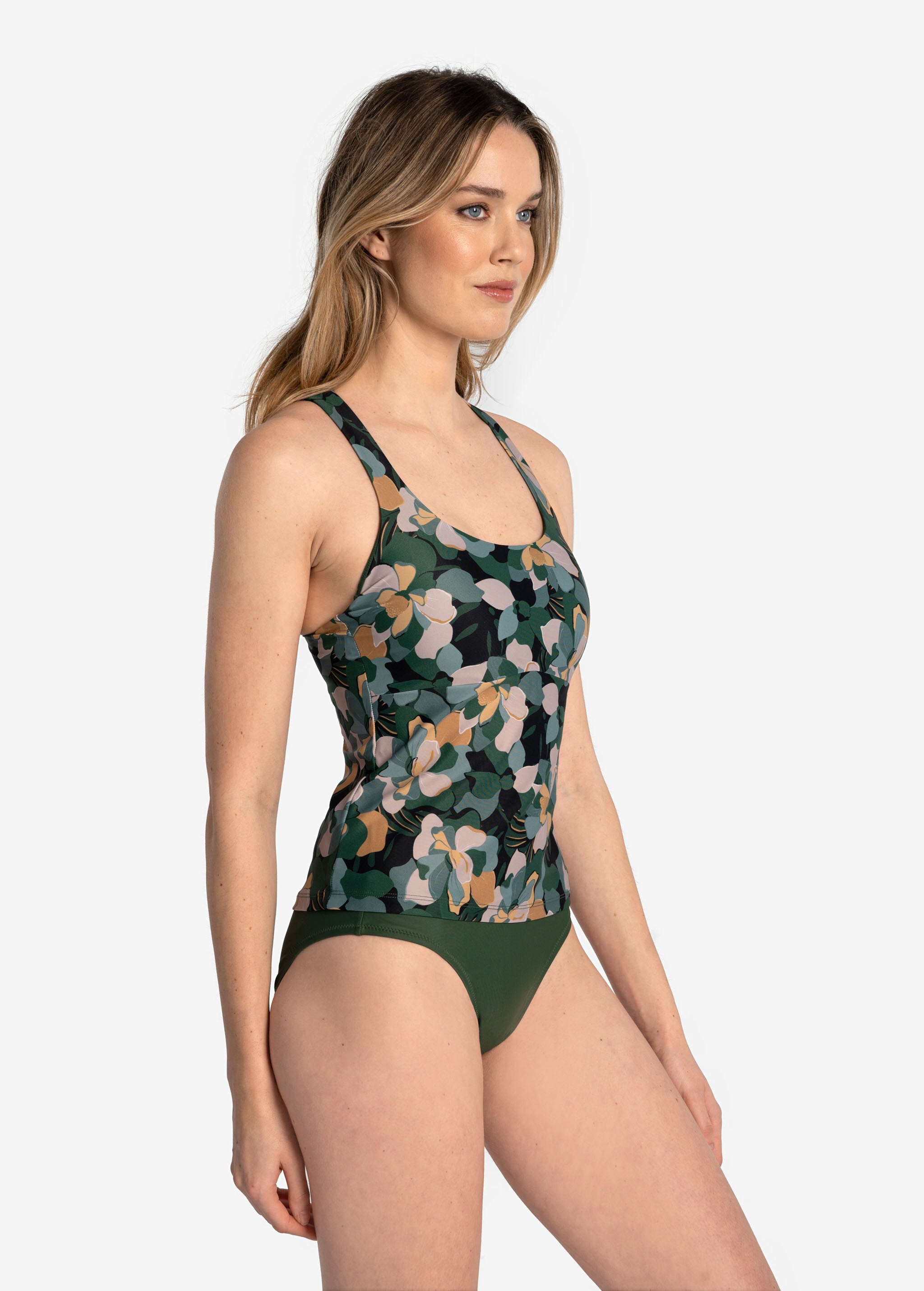 Lolë Caribbean Bottom in Kombu olive green