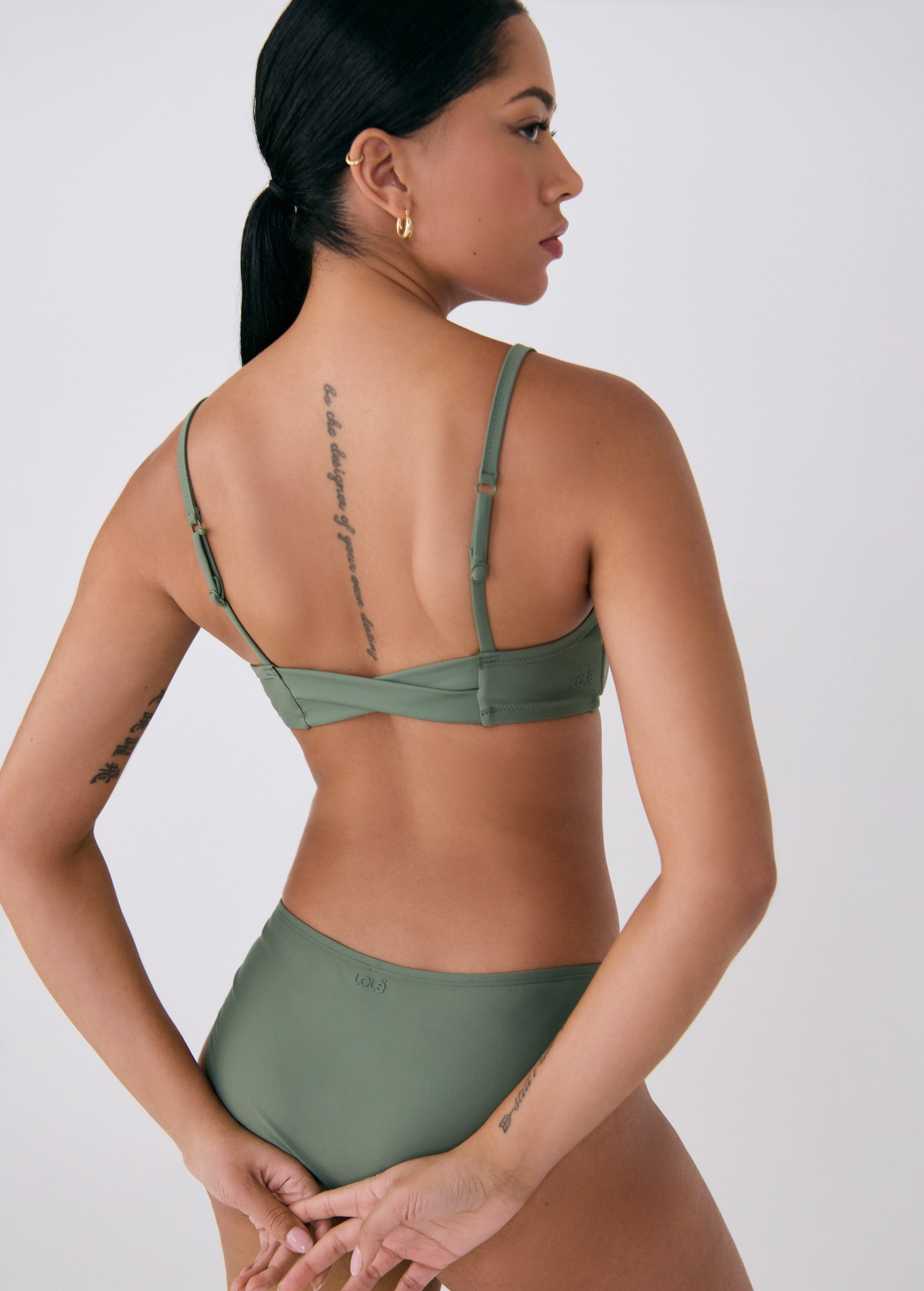 Lolë Caribbean Bottom in Army olive green