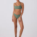 Lolë Ocean Bottom in Army olive green