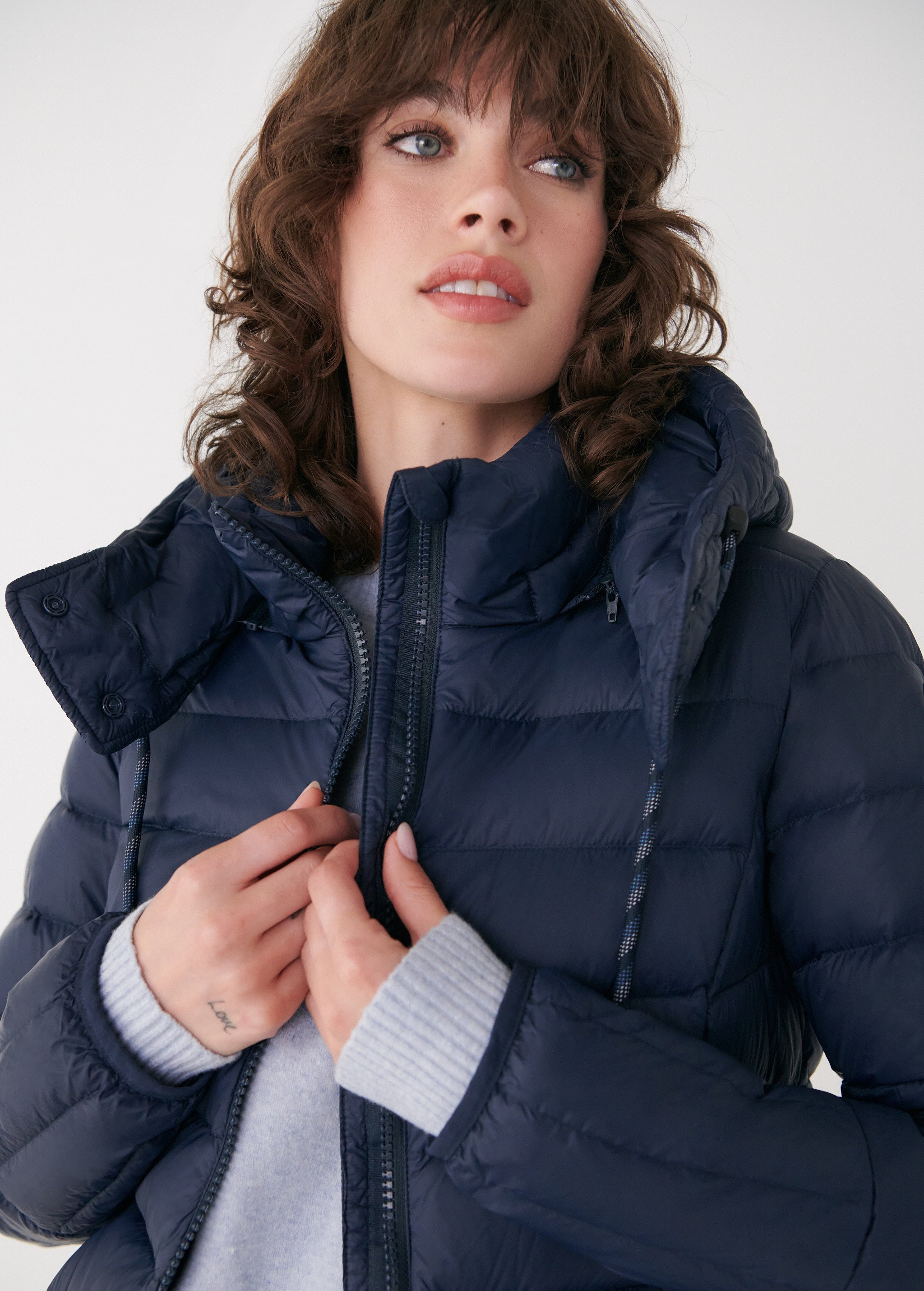 Lolë Emeline Down Jacket in Outerspace navy